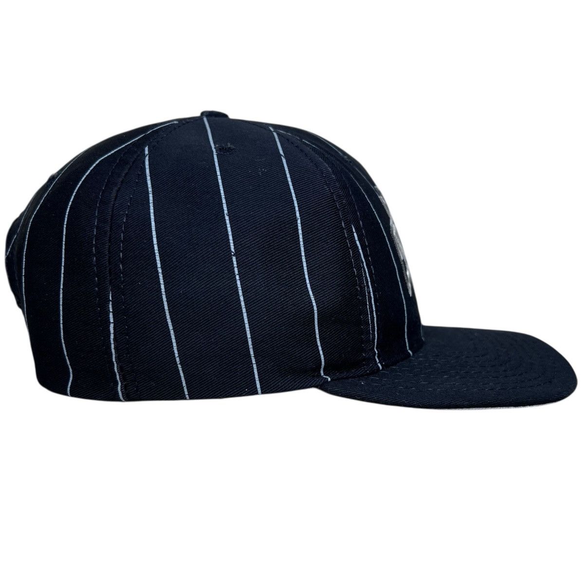 NFL NFL Los Angeles Raiders Twill Pinstriped Spell Out Snapback Size ONE SIZE - 2 Thumbnail