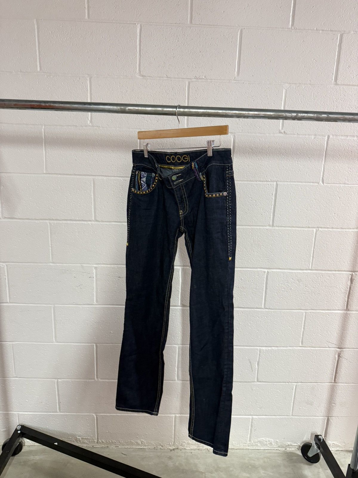 Coogi coogi vintage studded/embroidered denim Size US 31 - 1 Thumbnail