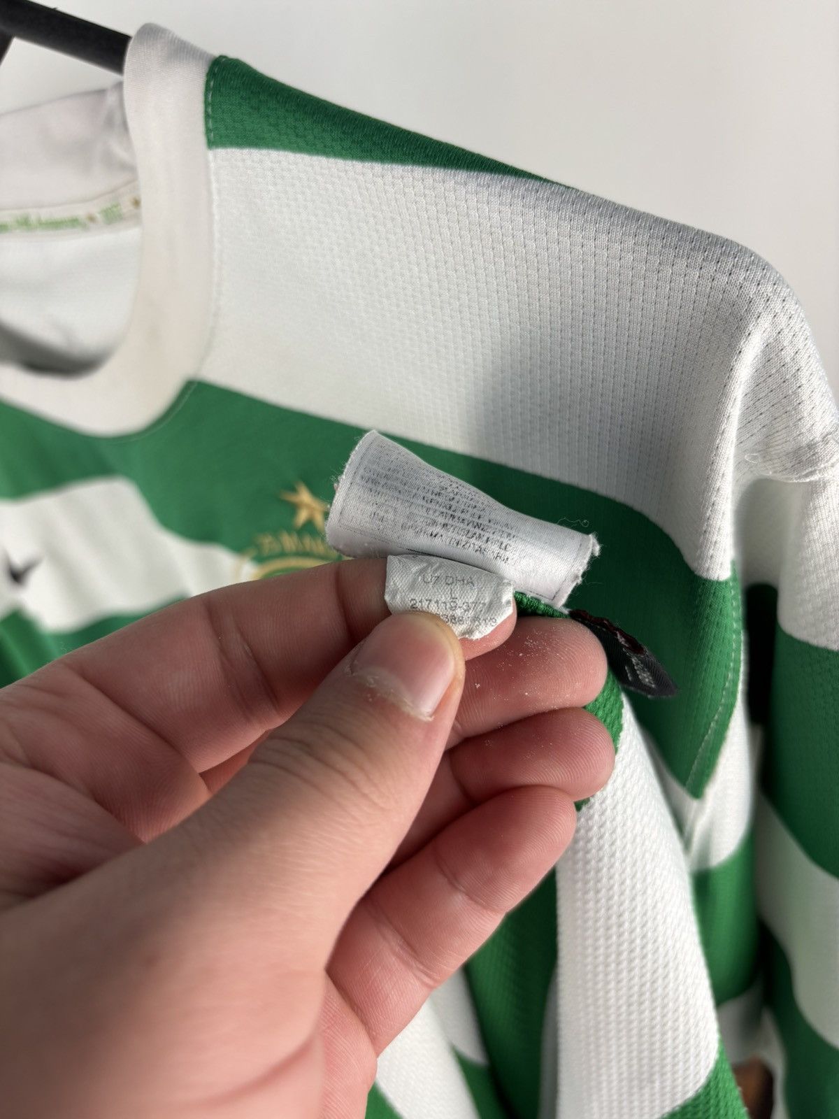 Other Nike Celtics Football Club vintage jersey size L Size US L / EU 52-54 / 3 - 8 Thumbnail