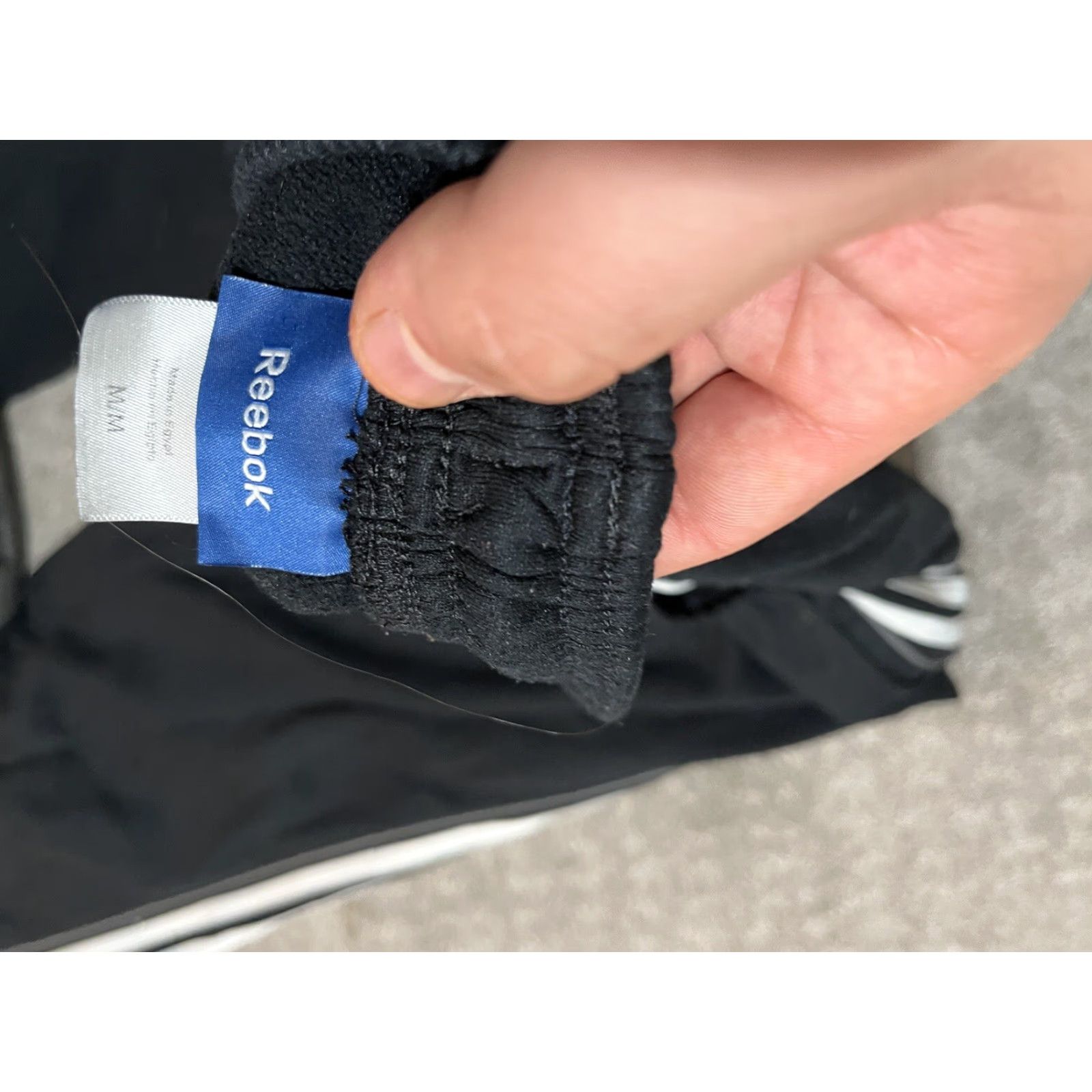 Reebok VINTAGE Reebok Men's Athletic Sweatpants - Black Size M Fleece Logo Casual Activewear Size US 31 - 5 Thumbnail