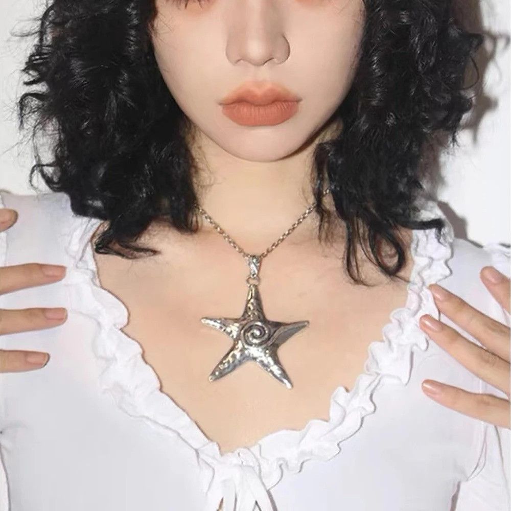 Vintage Bohemian Big Star Pendant Necklace Size ONE SIZE - 3 Thumbnail