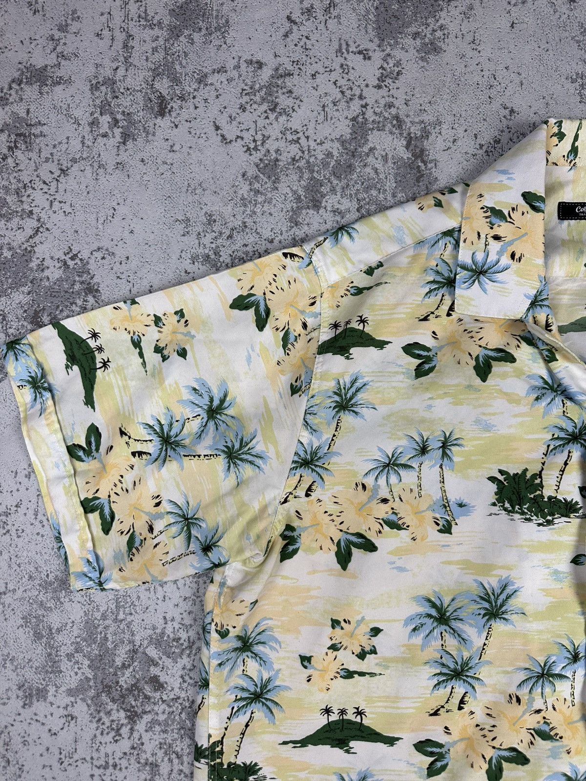 Vintage Hawaiian Shirt Yellow Island Print Size US L / EU 52-54 / 3 - 3 Thumbnail