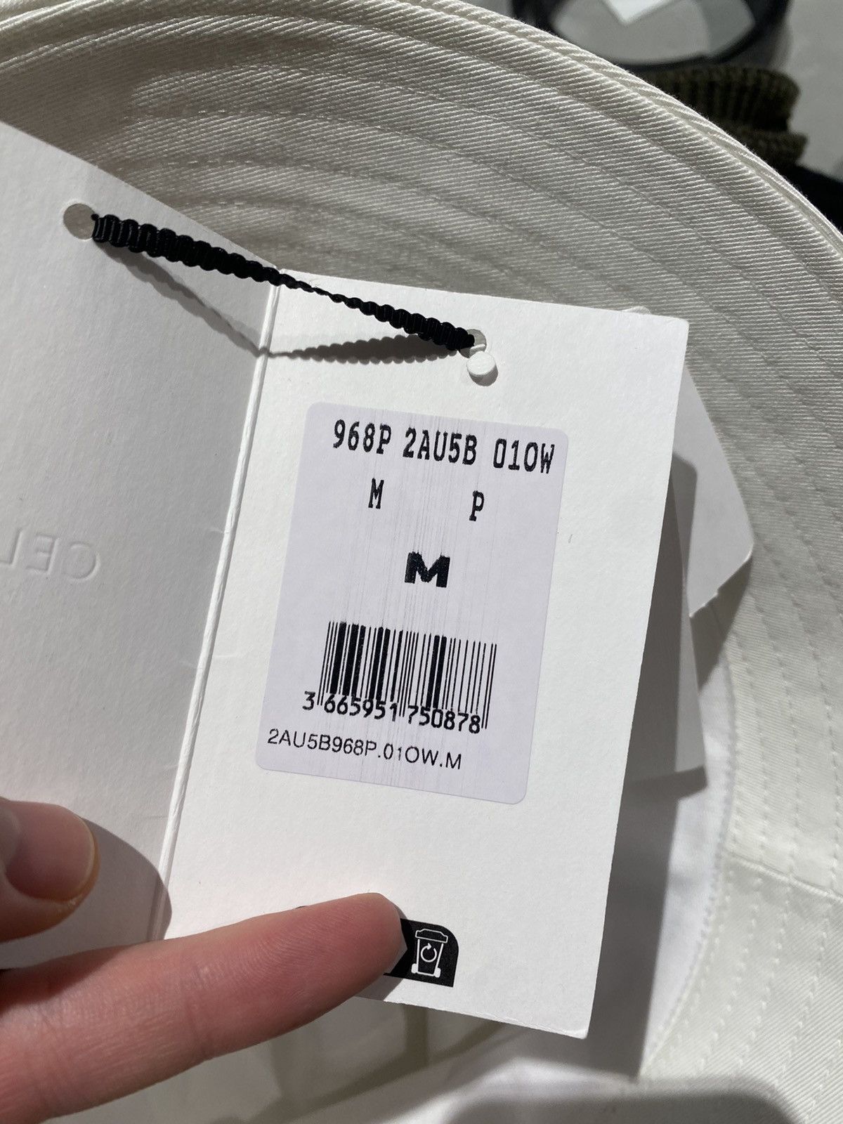 Celine BNWT Celine Logo Bucket Hat Size ONE SIZE - 6 Thumbnail
