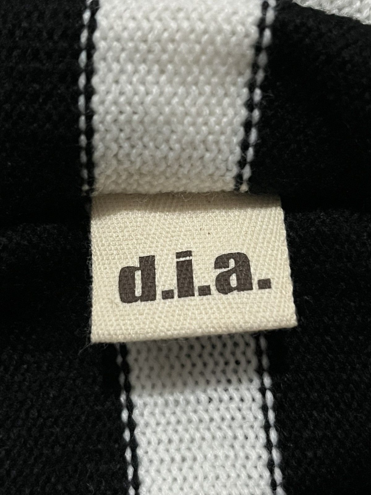 RARE D.I.A. Cardigan Striped Party Cardigan Yasuyuki Ishii