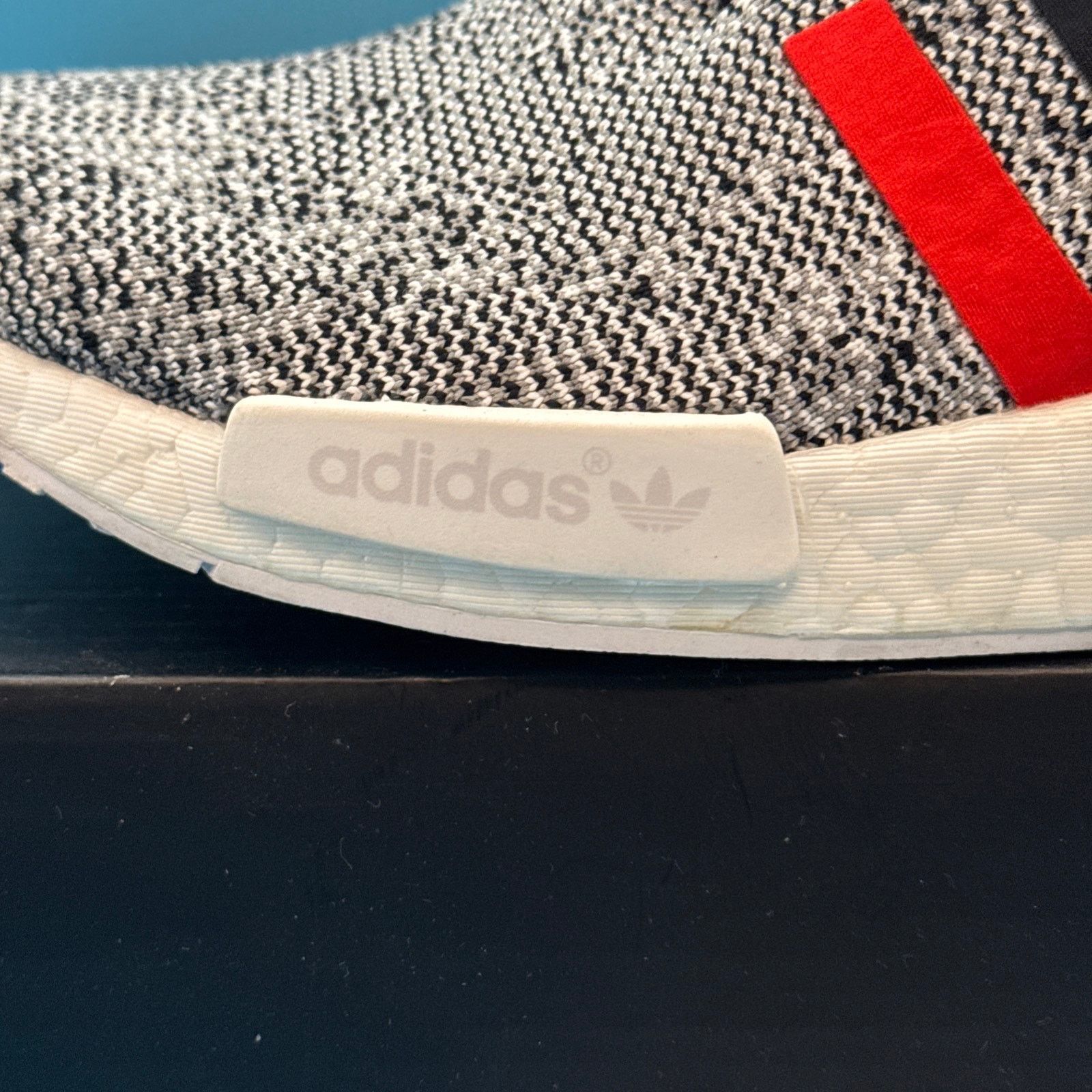 Adidas adidas NMD_R1 PK Tri Color Stripes White m8 Size US 8 / EU 41 - 11 Thumbnail