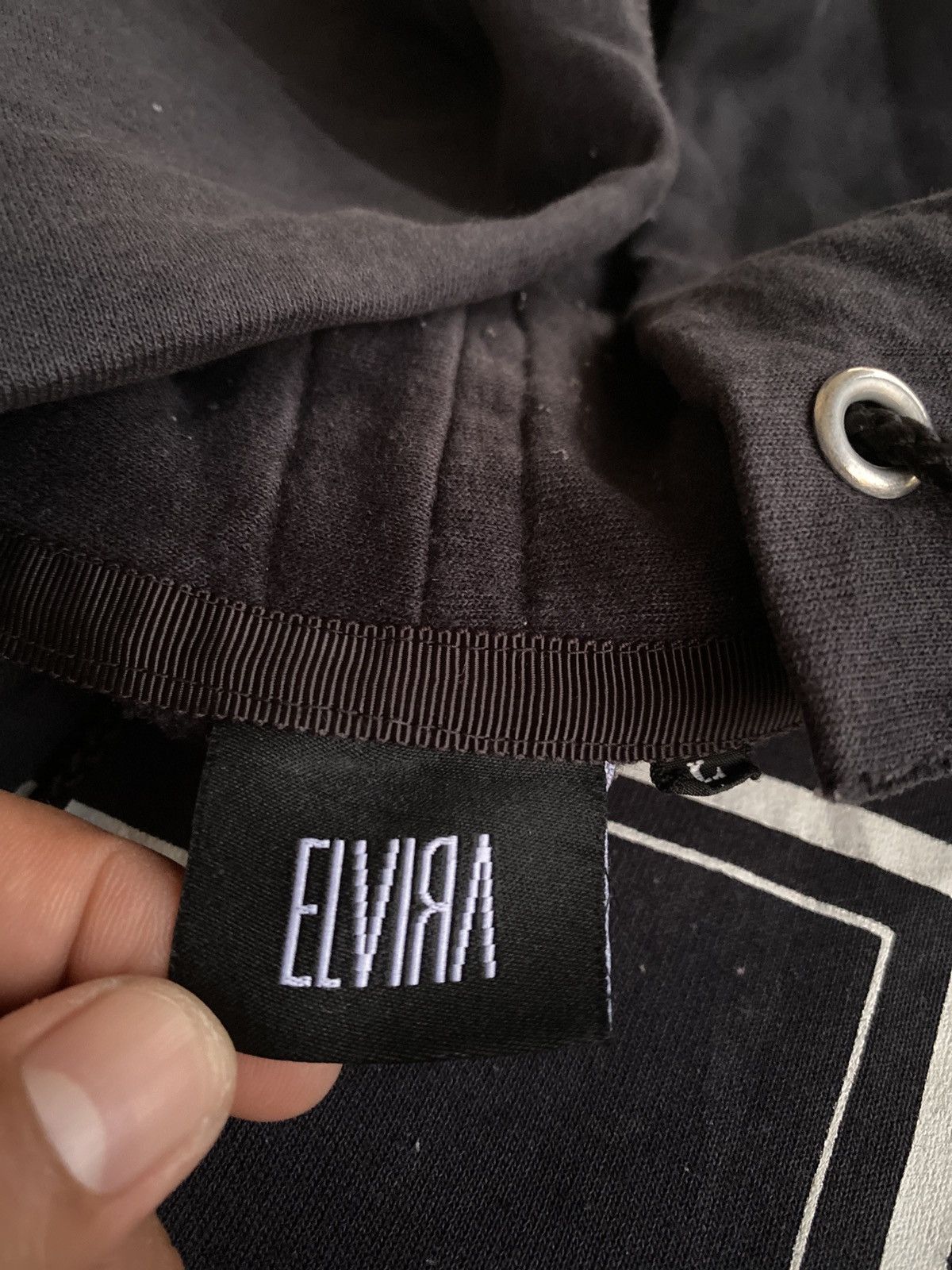 Champion × elvira.in.net Elvira Champion hoodies Size US L / EU 52-54 / 3 - 15 Thumbnail