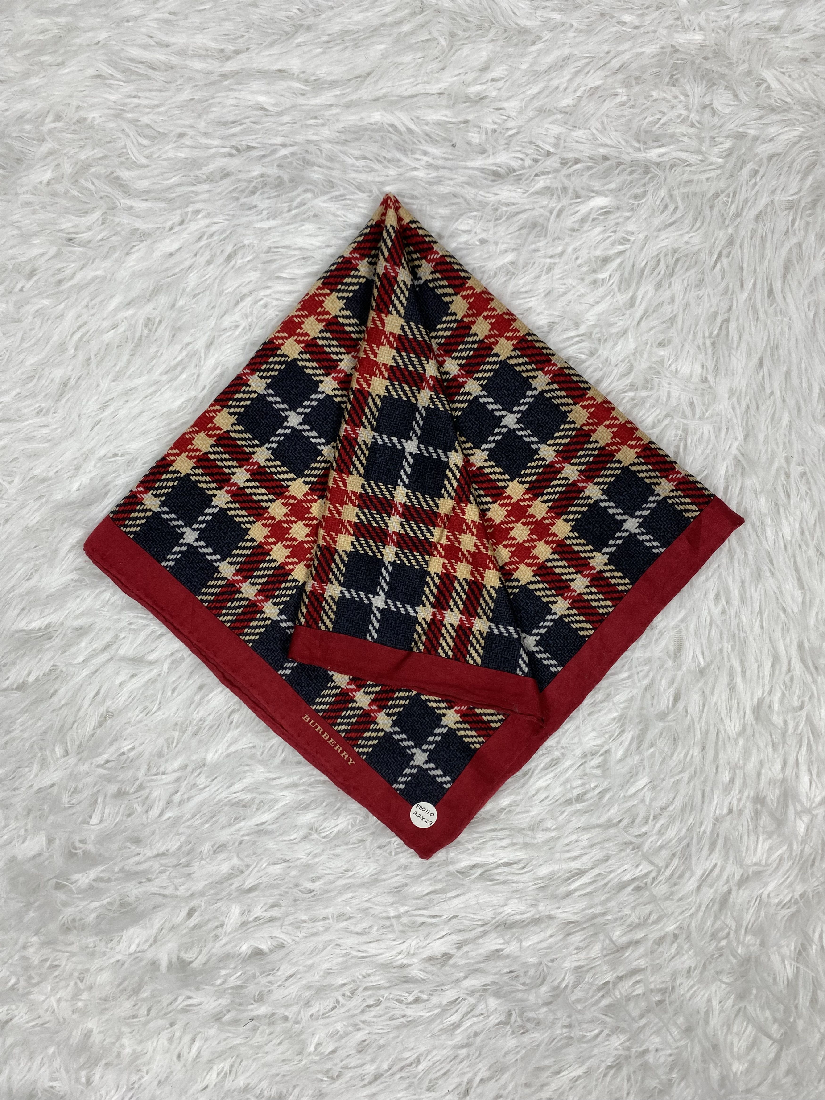 Burberry Vintage Burberry Handkerchief PH0110 Size ONE SIZE - 1 Thumbnail