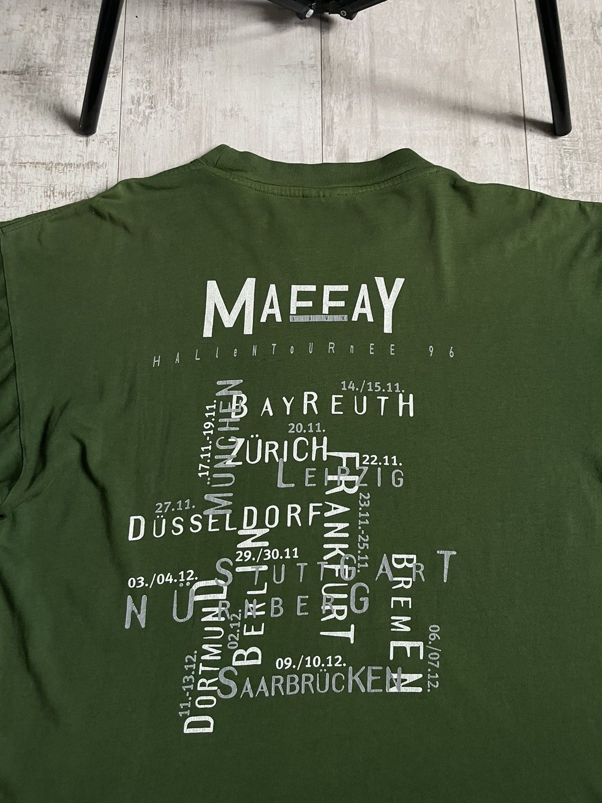 Vintage Vintage 1996 Peter Maffay Hallen Tournee T-Shirt Rock RARE Size US L / EU 52-54 / 3 - 4 Thumbnail