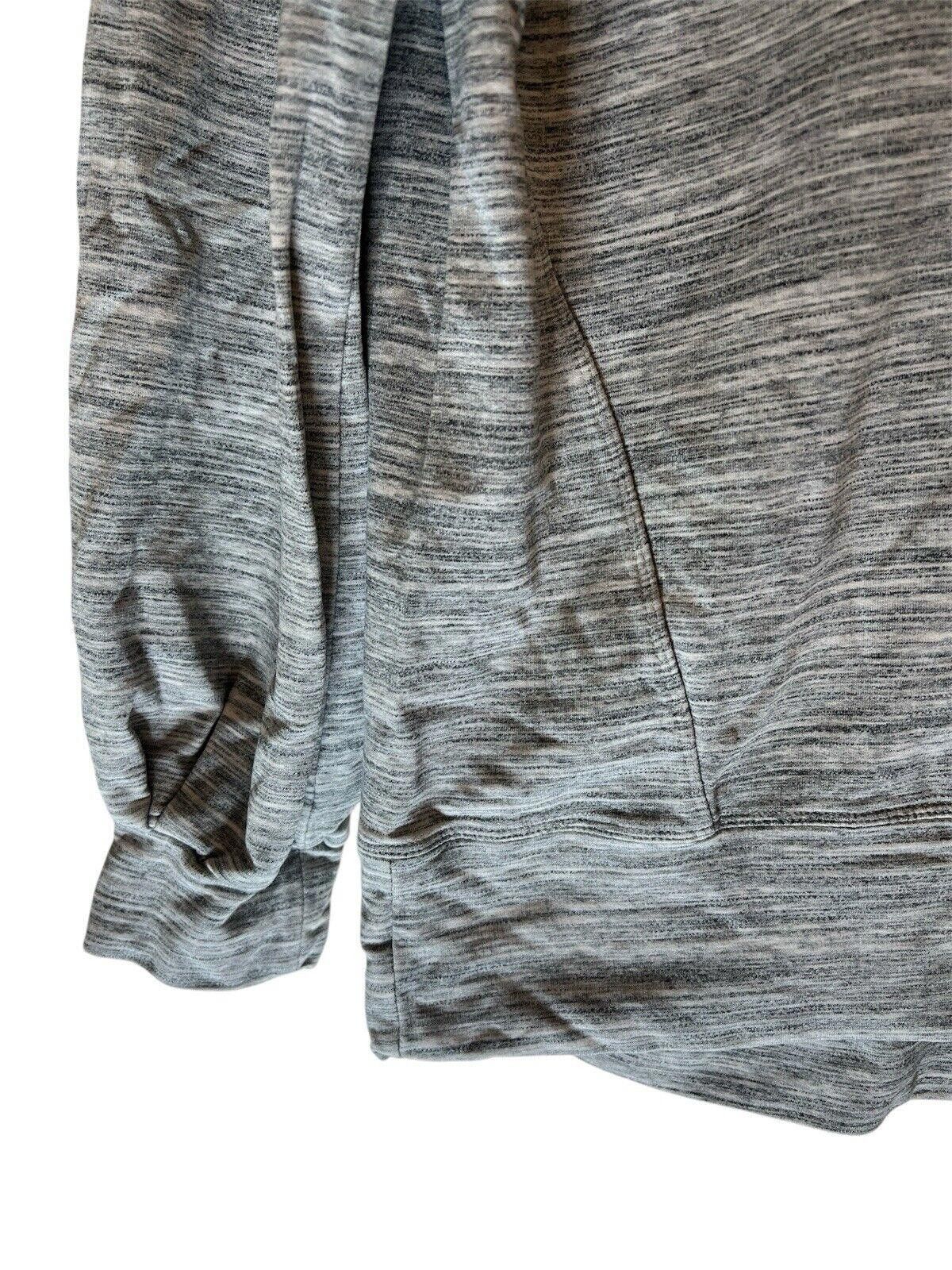 Designer Athleta Women's Scoop Neck Long Sleeve Heather Gray Shirt Size M / US 6-8 / IT 42-44 - 2 Thumbnail