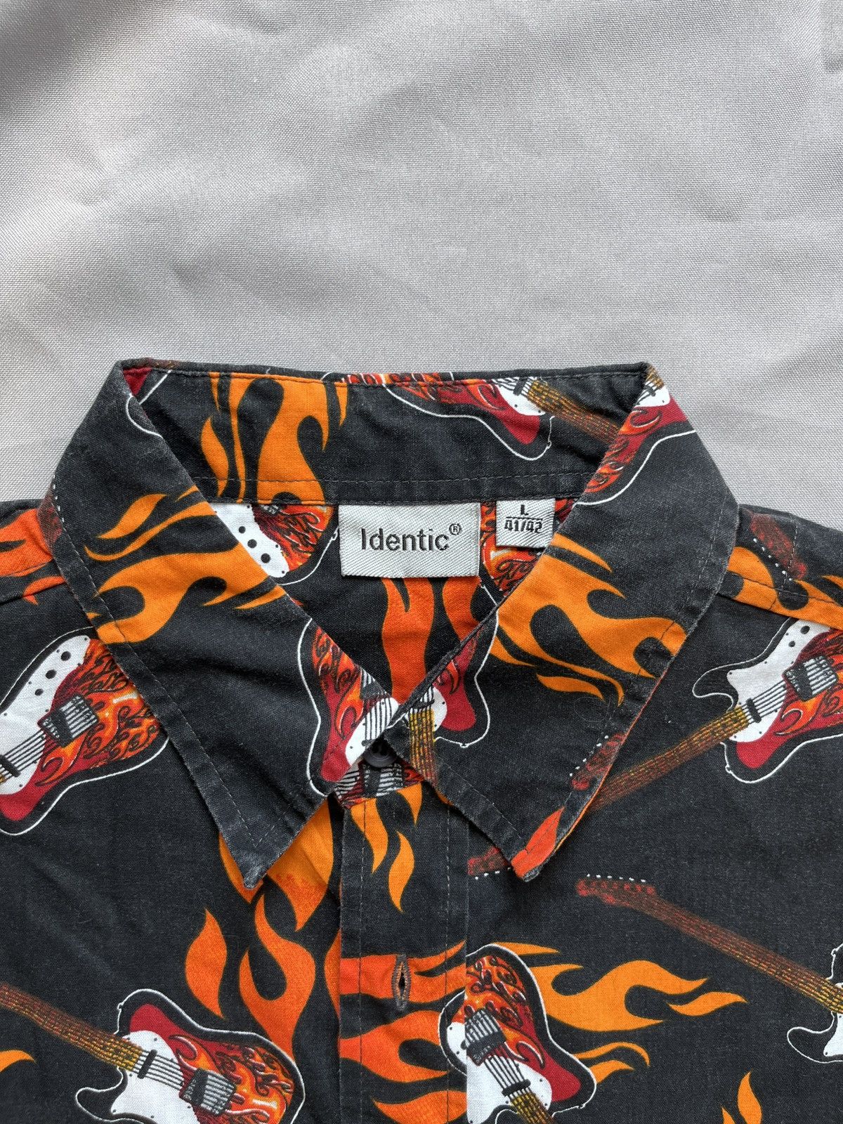Other Flame and Guitars Crazy Short Sleeve Summer Shirt Size US L / EU 52-54 / 3 - 8 Thumbnail