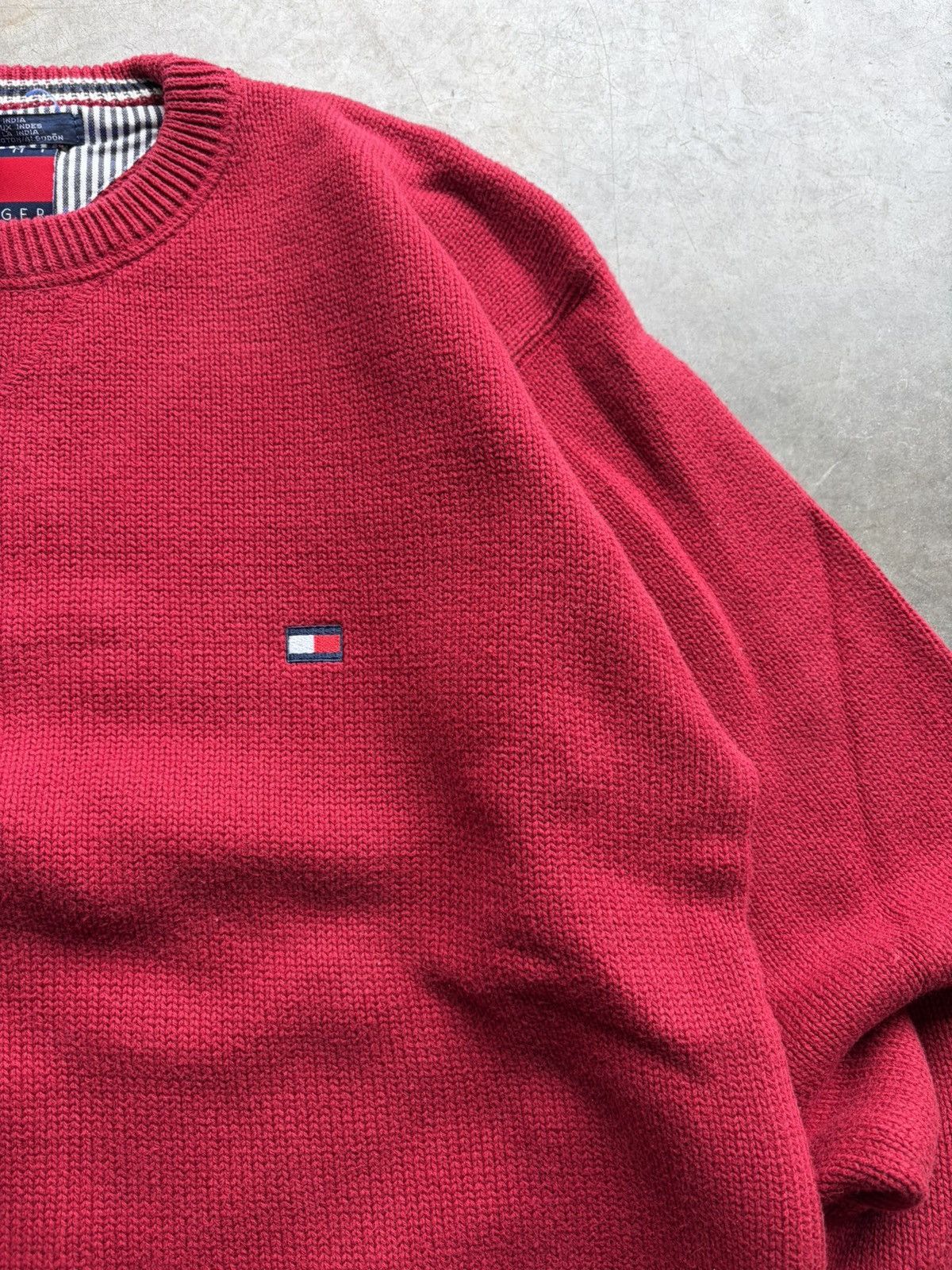 Tommy Hilfiger Tommy Hilfiger Vintage Red Chunky Cotton Sweater 1990s Size US L / EU 52-54 / 3 - 2 Thumbnail