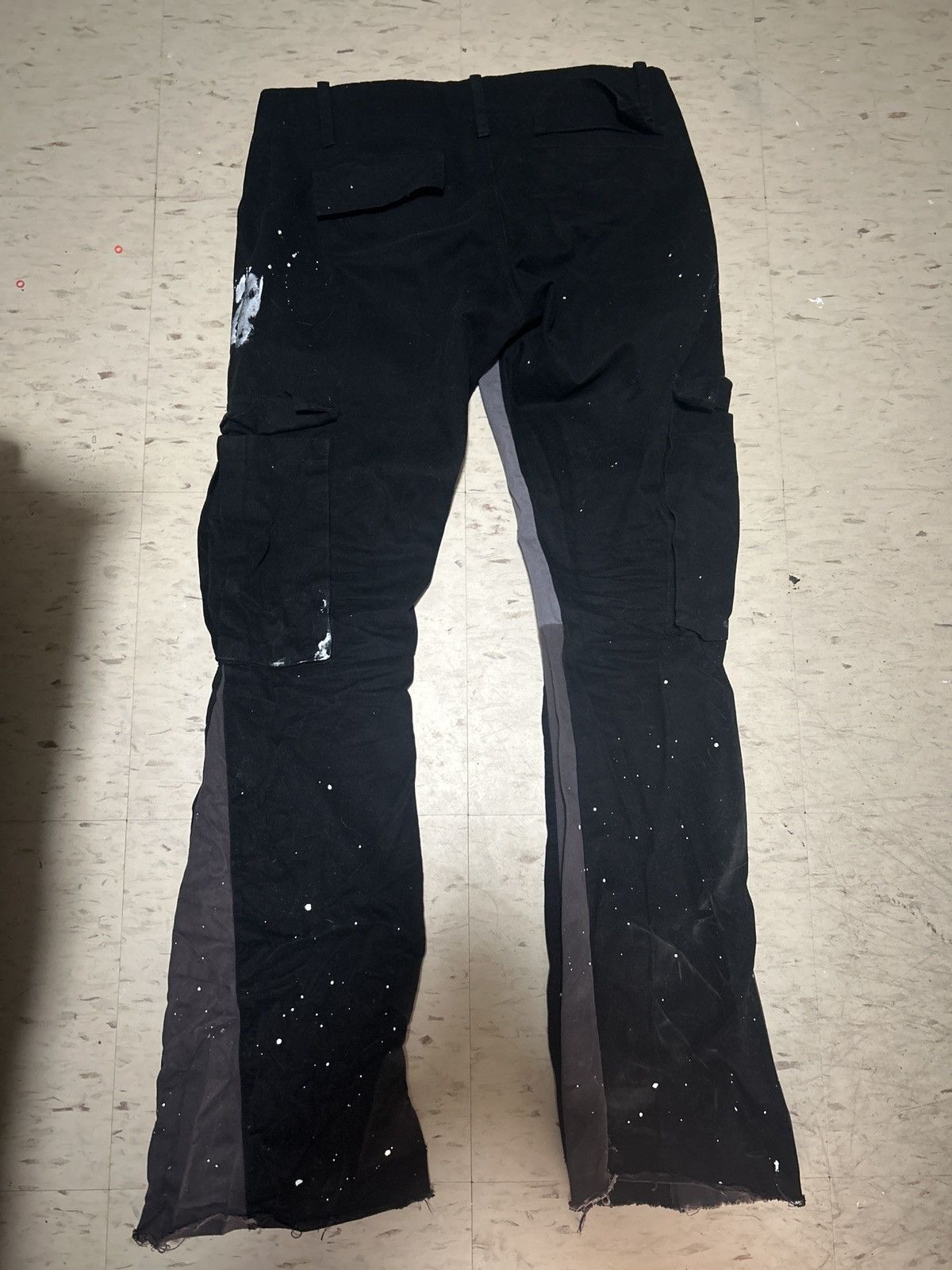 Reputation Studios Reputation Studios Flared Paint Splatter Pants Size US 32 / EU 48 - 3 Thumbnail