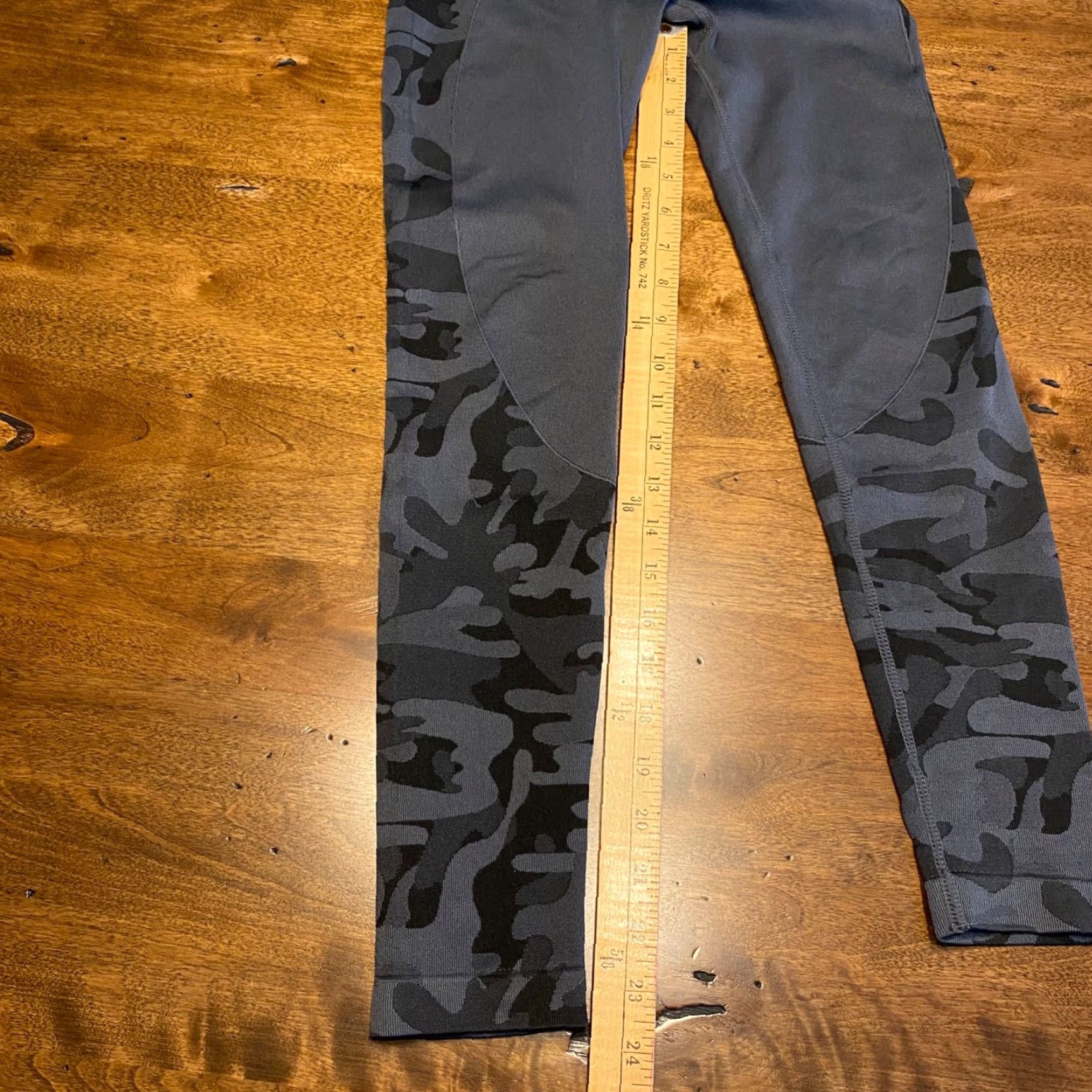 Vintage Zyia Active Leggings Capris Womens XS Black Gray Camo Workout Pants Ladies Size 26" / US 2 / IT 38 - 6 Thumbnail