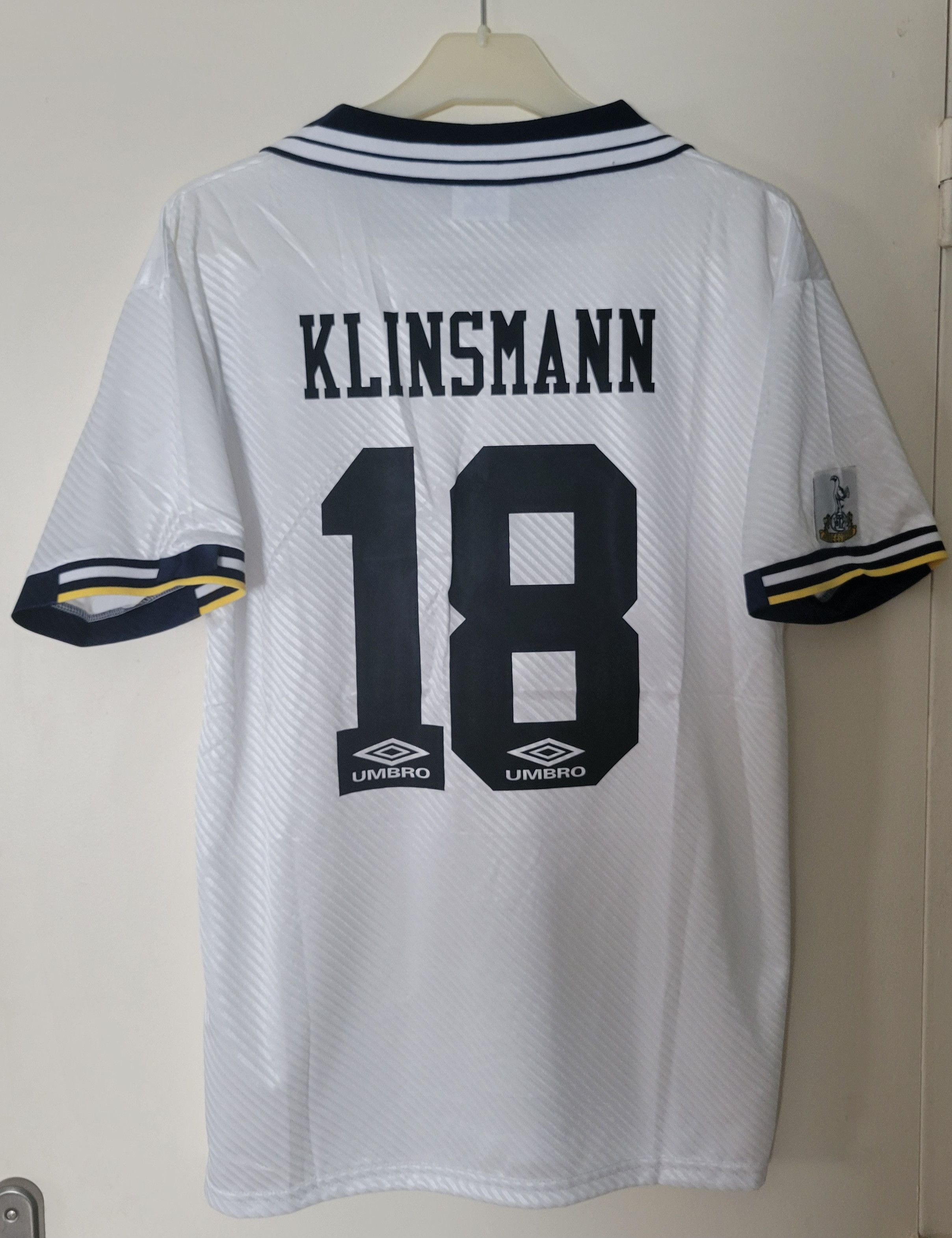 Other Klinsmann 18 Tottenham 1994/95 Vintage Soccer Jersey trikot Size US L / EU 52-54 / 3 - 1 Thumbnail