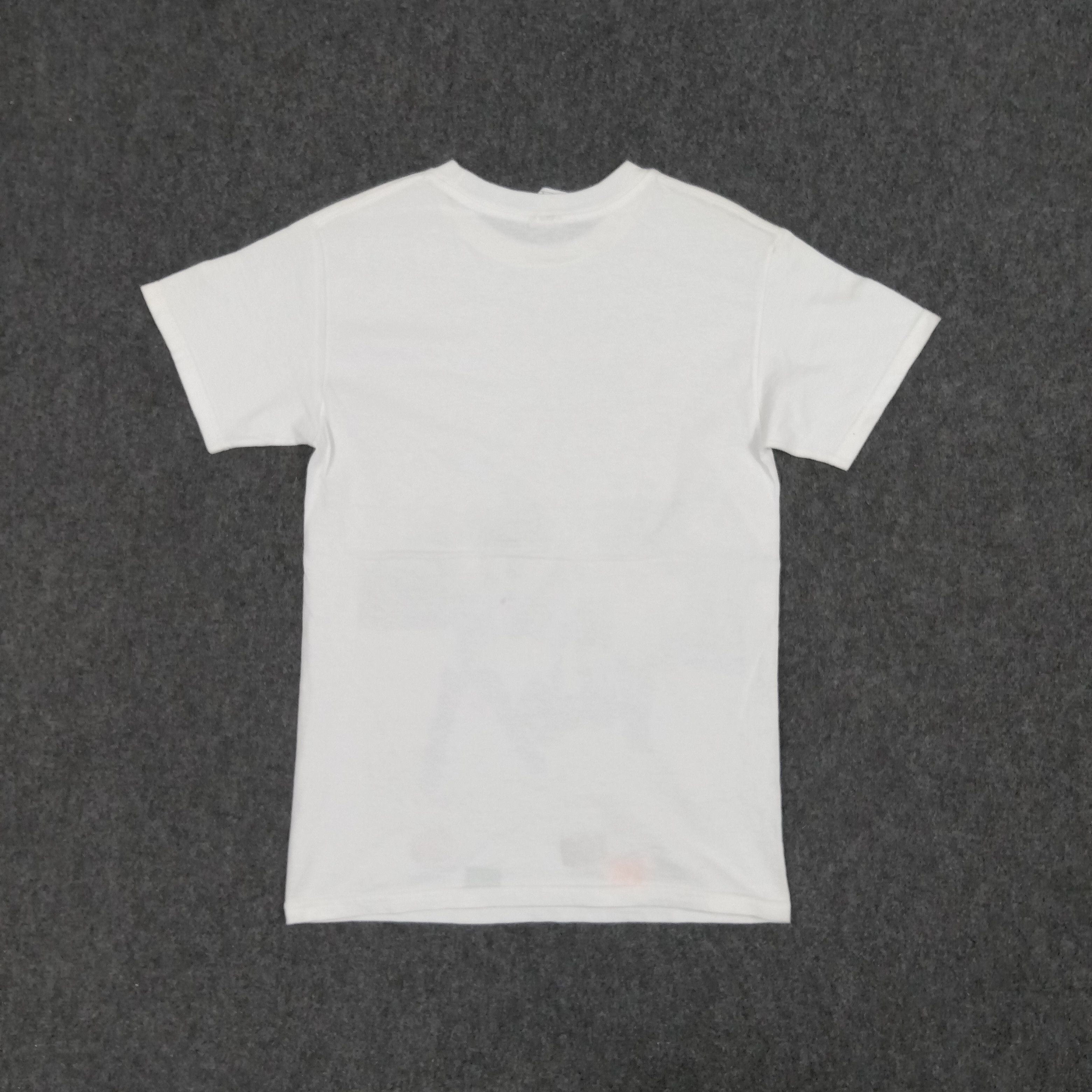 Band Tees × Vintage Red Hot Chili Peppers American Rock Band Tshirt Size US S / EU 44-46 / 1 - 5 Thumbnail