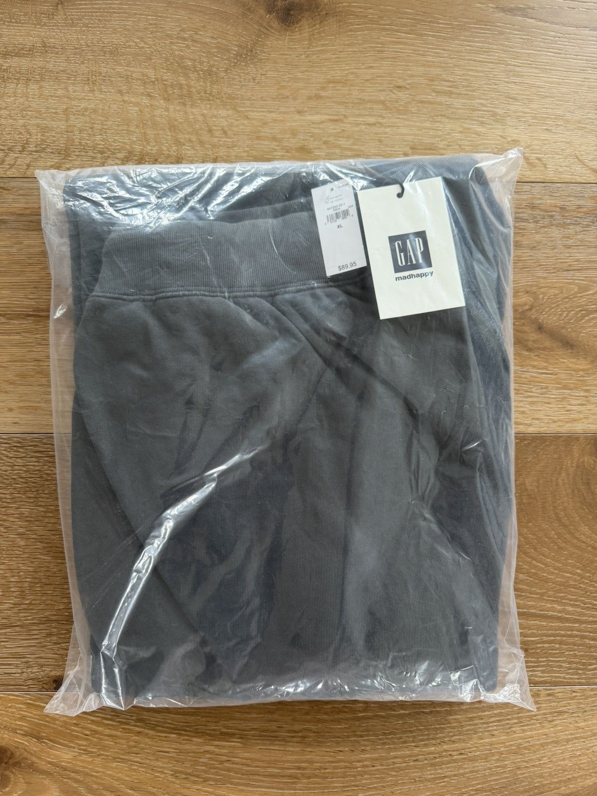 Gap × Madhappy Gap x Madhappy Globe Washed Black Sweatpants Joggers Size US XL / EU 56 / 4 - 5 Thumbnail