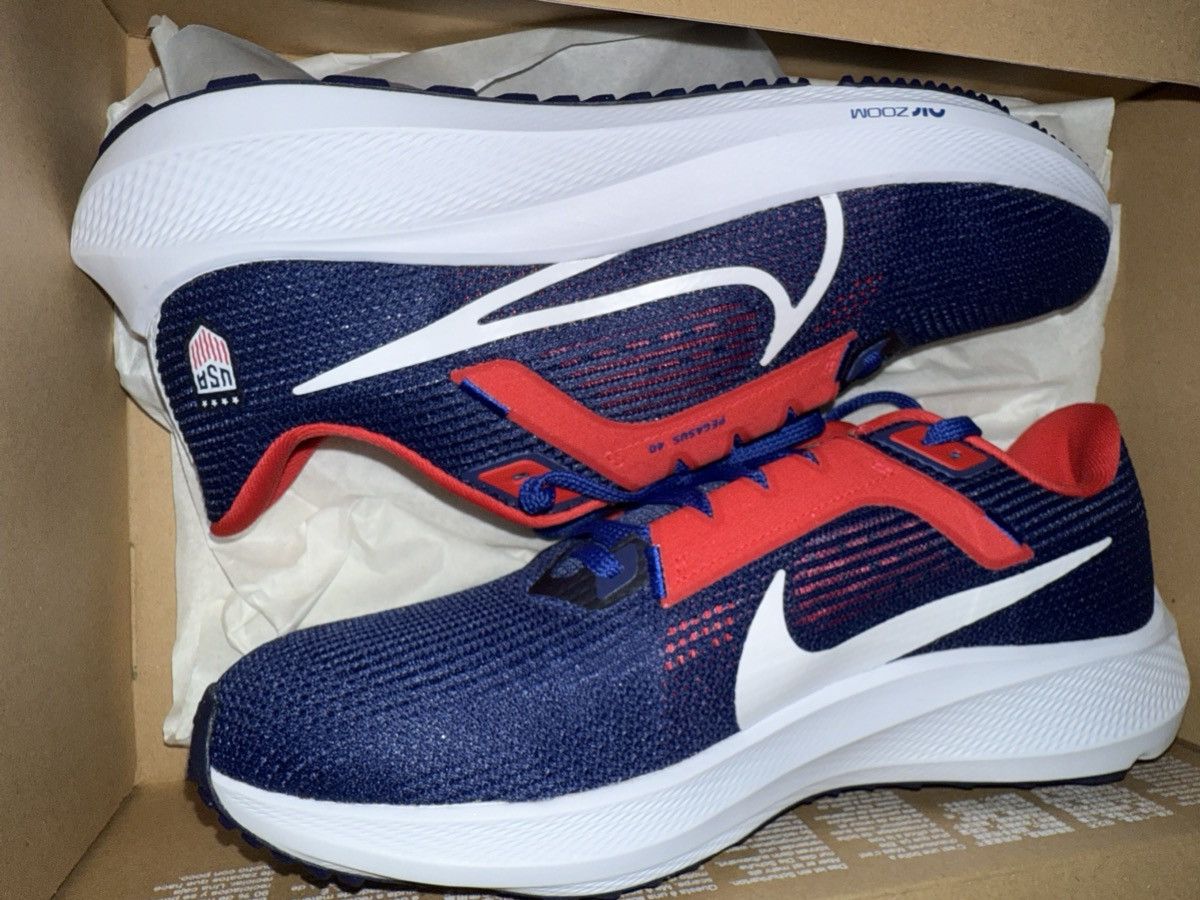 Nike Nike Air Zoom Pegasus 40 “USA USWNT” NEW w/ BOX! size 9 mens Size US 9 / EU 42 - 4 Thumbnail
