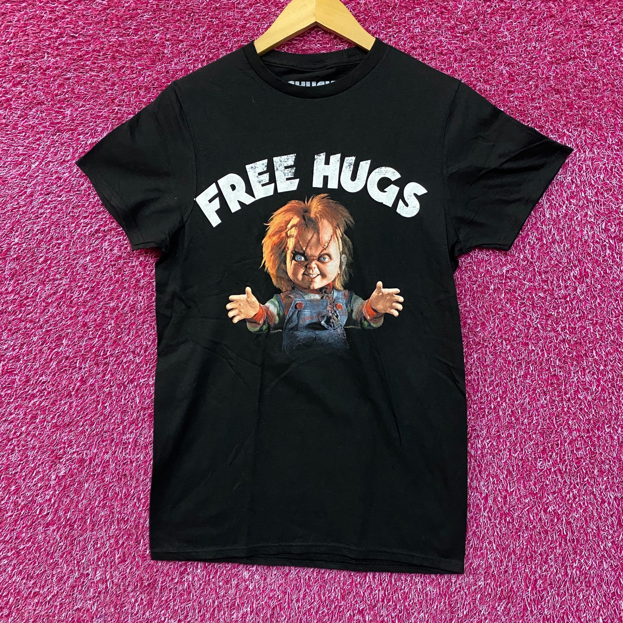 Other Chucky Free Hugs Horror Graphic Design T-Shirt Small Size US S / EU 44-46 / 1 - 1 Thumbnail