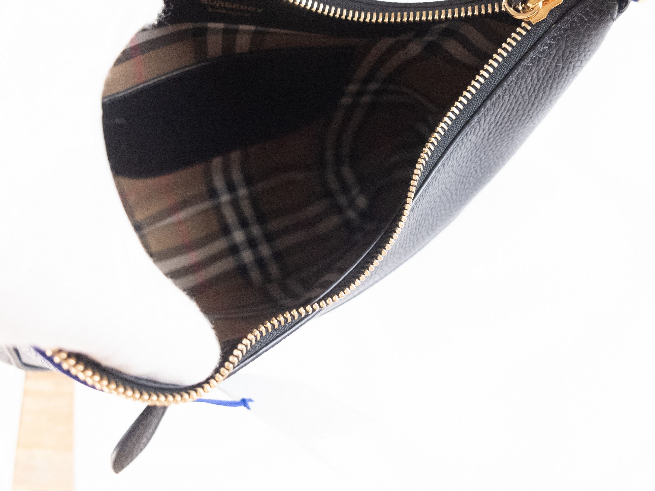 Burberry BURBERRY black grained leather hobo shoulder bag Size ONE SIZE - 12 Thumbnail
