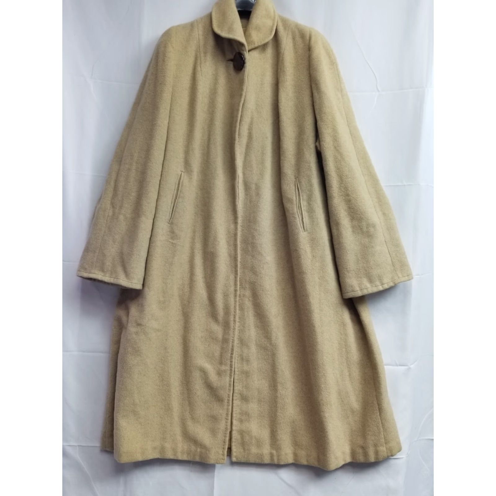 Vintage VINTAGE Lamoureux Coat 100% Cashmere Beige Overcoat Button Pockets S-M Womens See Measurements pics Size S / US 4 / IT 40 - 2 Thumbnail