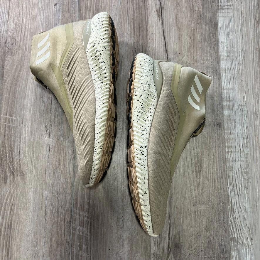 Adidas ADIDAS • AlphaBounce Zip "Light Brown" (13M) Size US 13 / EU 46 - 9 Thumbnail