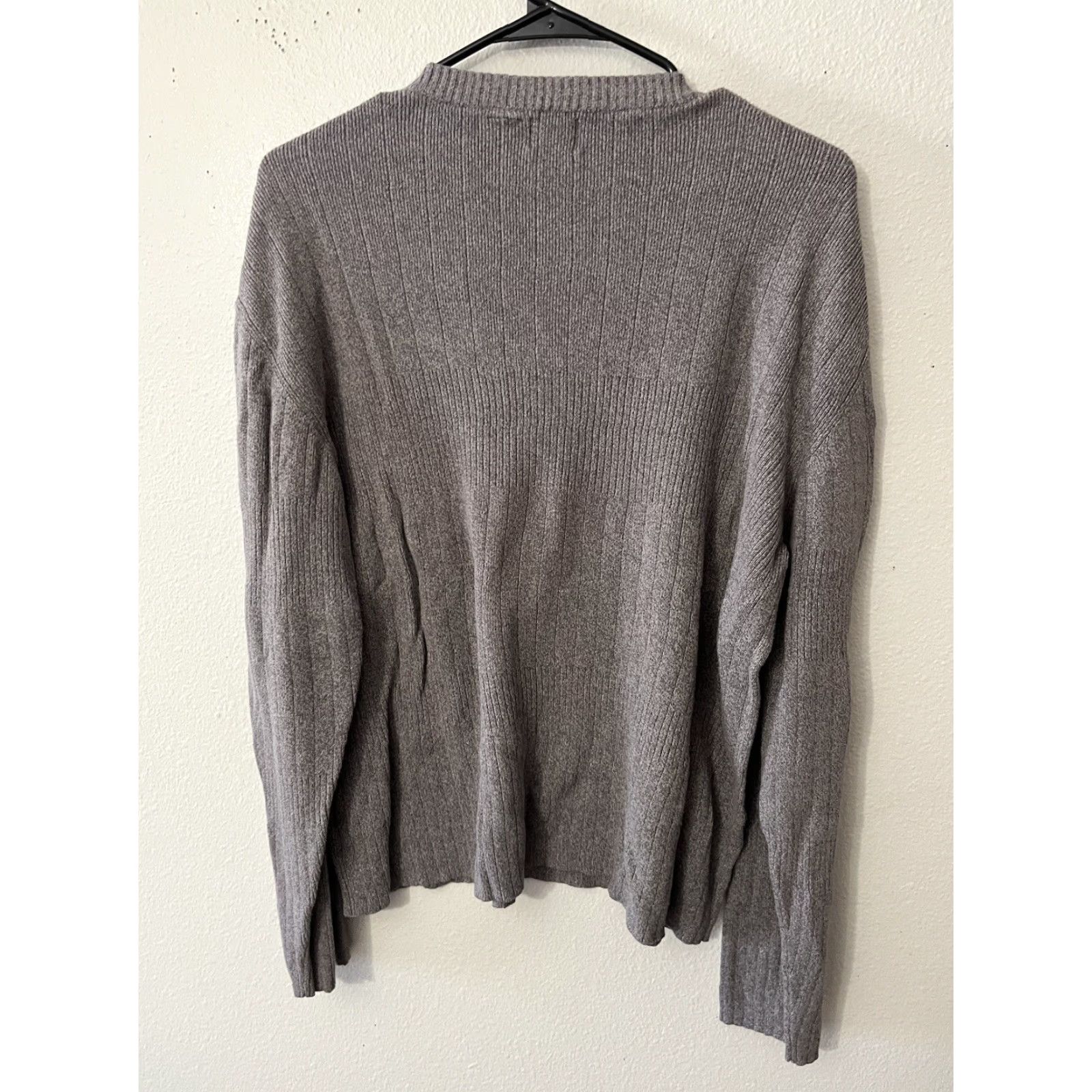 Guess VINTAGE Guess Jeans Sweater Mens 2XL 100% Cotton V-Neck Pullover Gray Size US XXL / EU 58 / 5 - 2 Thumbnail