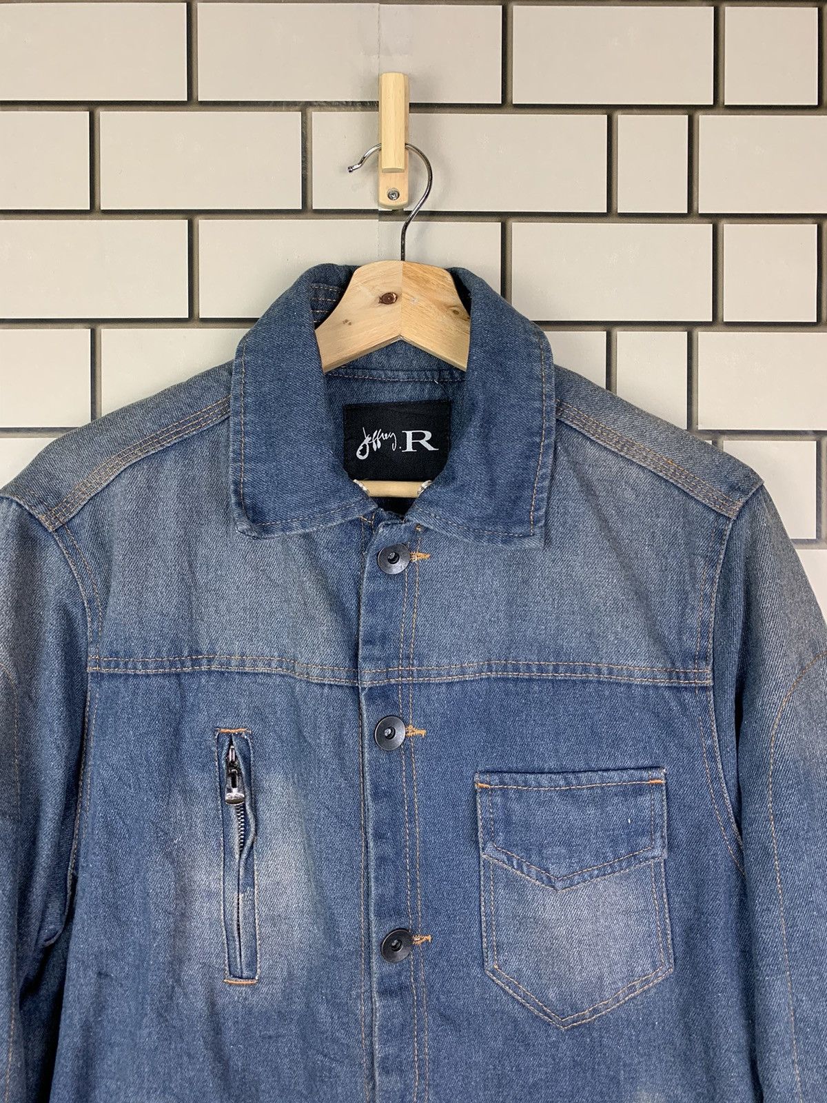 Japanese Brand × Vintage Vintage Japanese Brand Fashion Distressed Denim Jacket Size US L / EU 52-54 / 3 - 2 Thumbnail