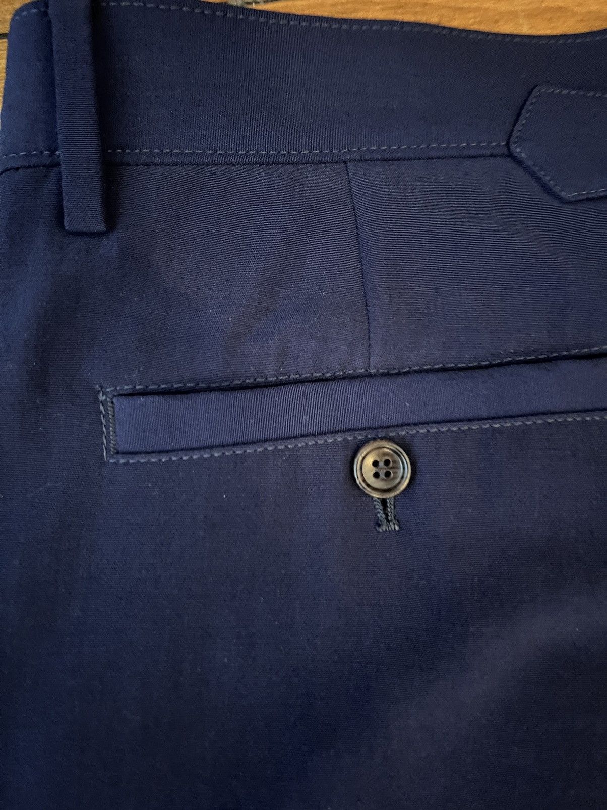 Gucci €1K crinkled, cropped wool trousers, back cinch, IT50, Italy Size US 34 / EU 50 - 8 Thumbnail