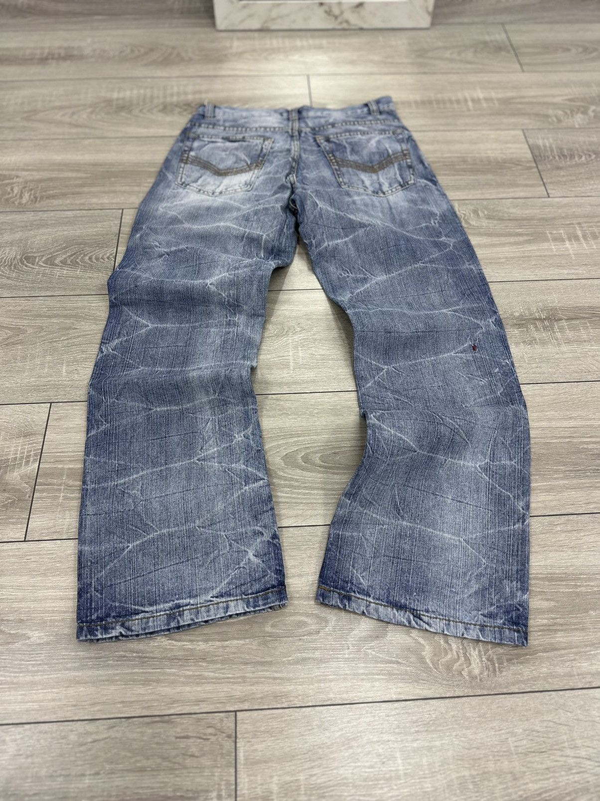 Japanese Brand Vintage Baggy Y2K Light Faded Jeans Wide Japanese Style Size US 32 / EU 48 - 4 Thumbnail