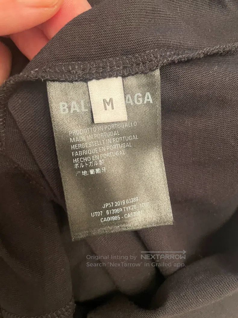 Balenciaga Balenciaga Short sleeve with small letter logo on chest Size US M / EU 48-50 / 2 - 4 Thumbnail