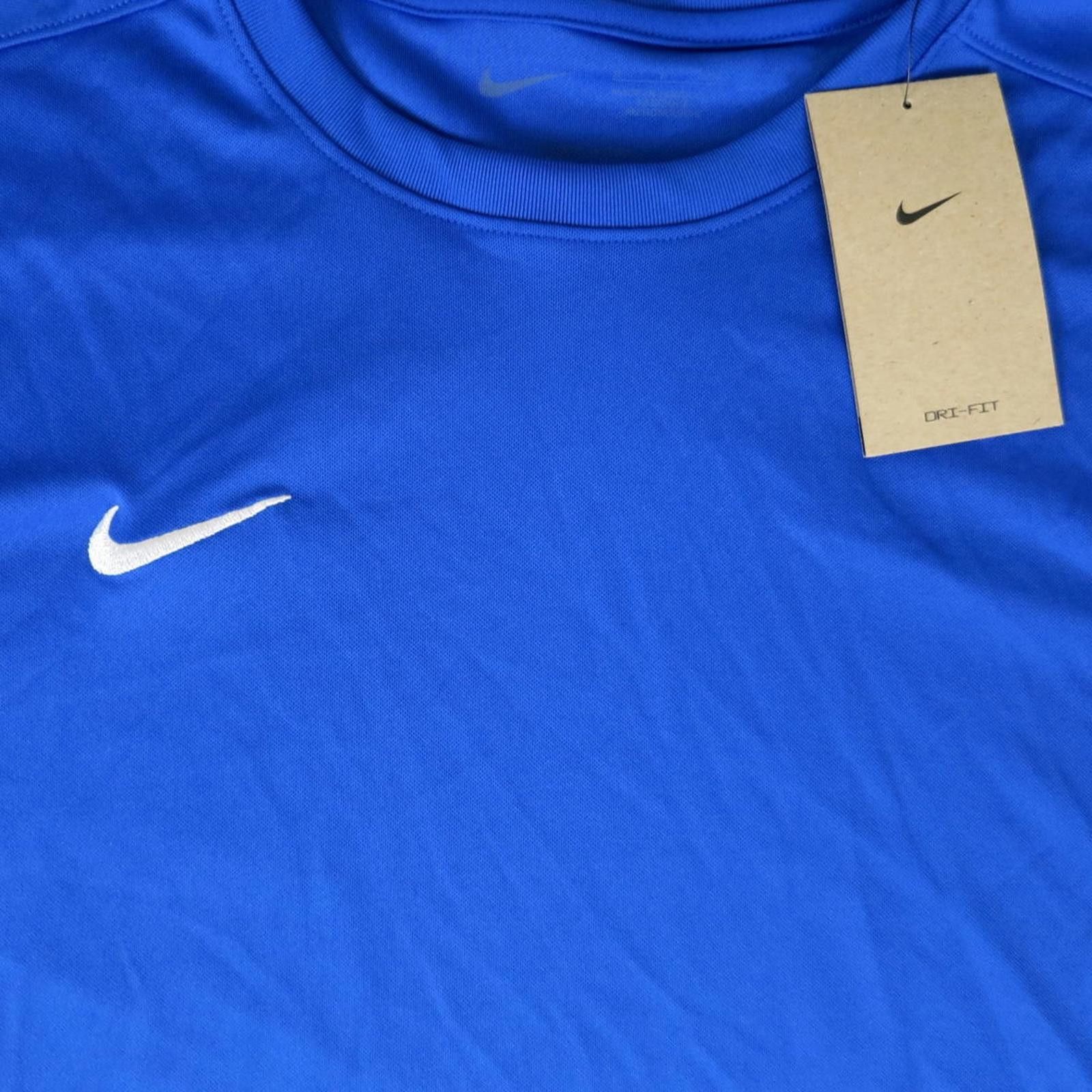 Nike Men's S Blue Nike Dri-FIT Short Sleeve Athletic Shirt NWT Size US S / EU 44-46 / 1 - 2 Thumbnail
