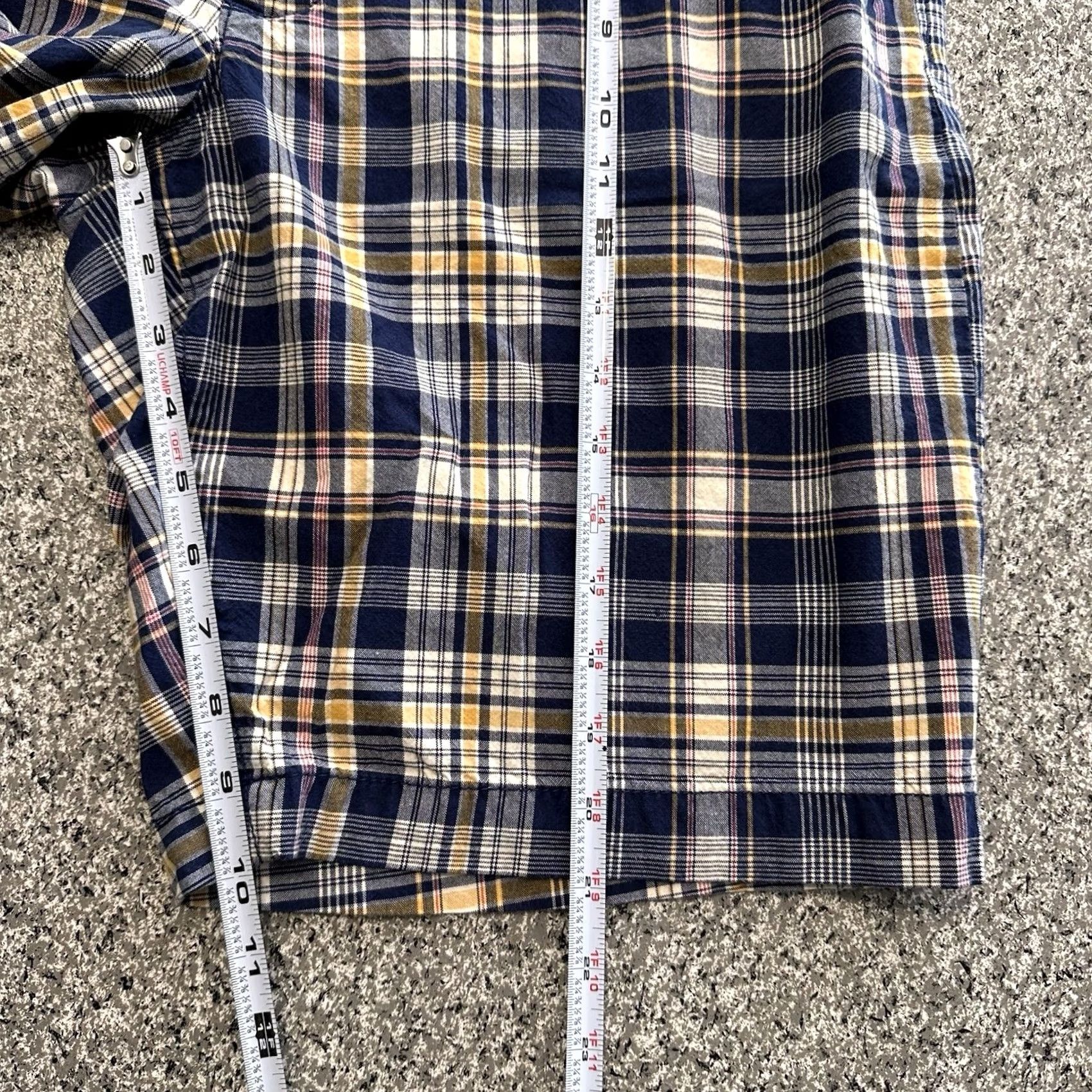 Gap Gap Shorts Mens 36 Navy Plaid Flat Front 10” Inseam Pockets Cotton Casual Size US 35 - 6 Thumbnail
