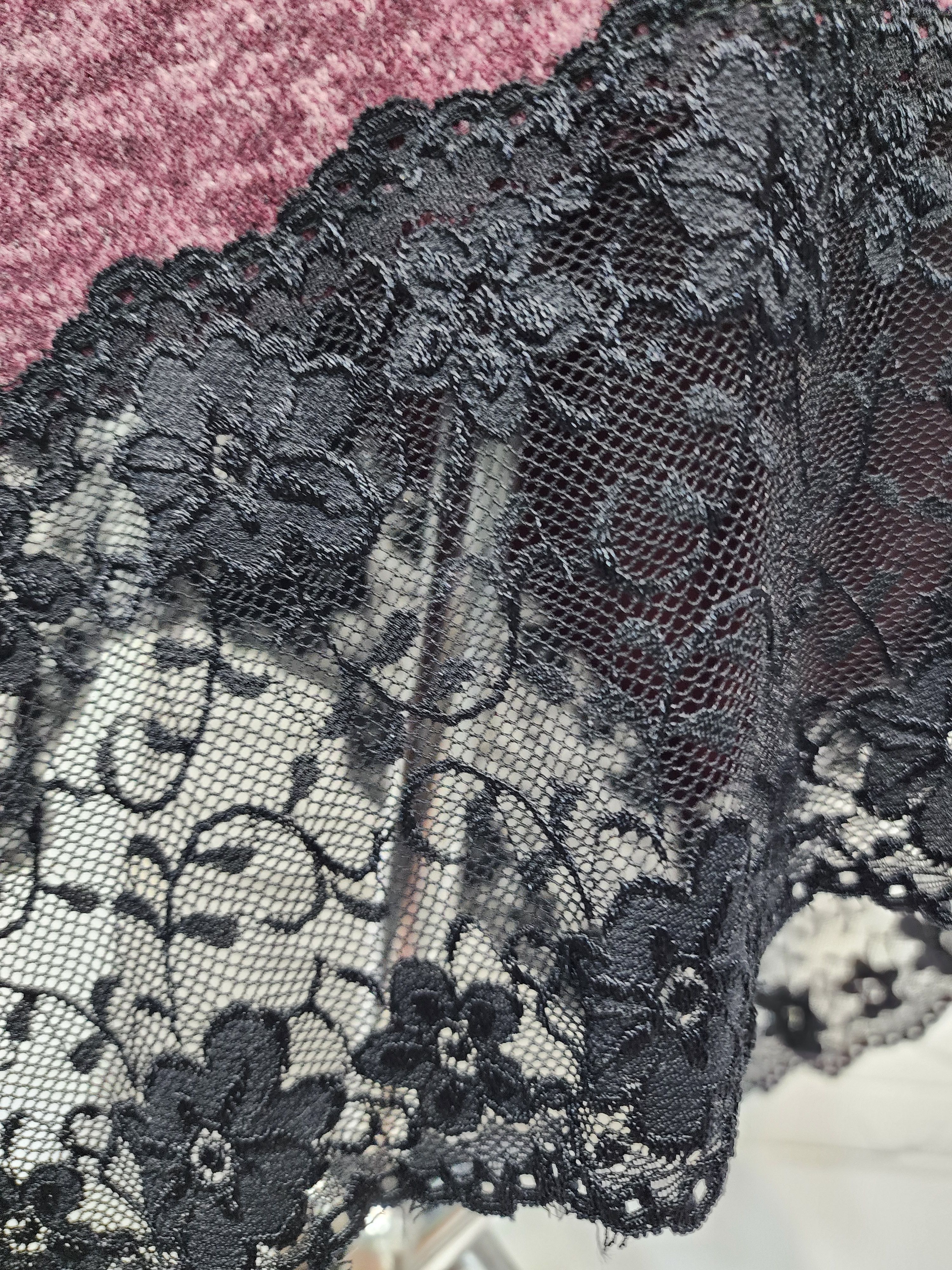 Designer Long dress with black lace. Size XXL / US 16-18 / IT 52-54 - 3 Thumbnail