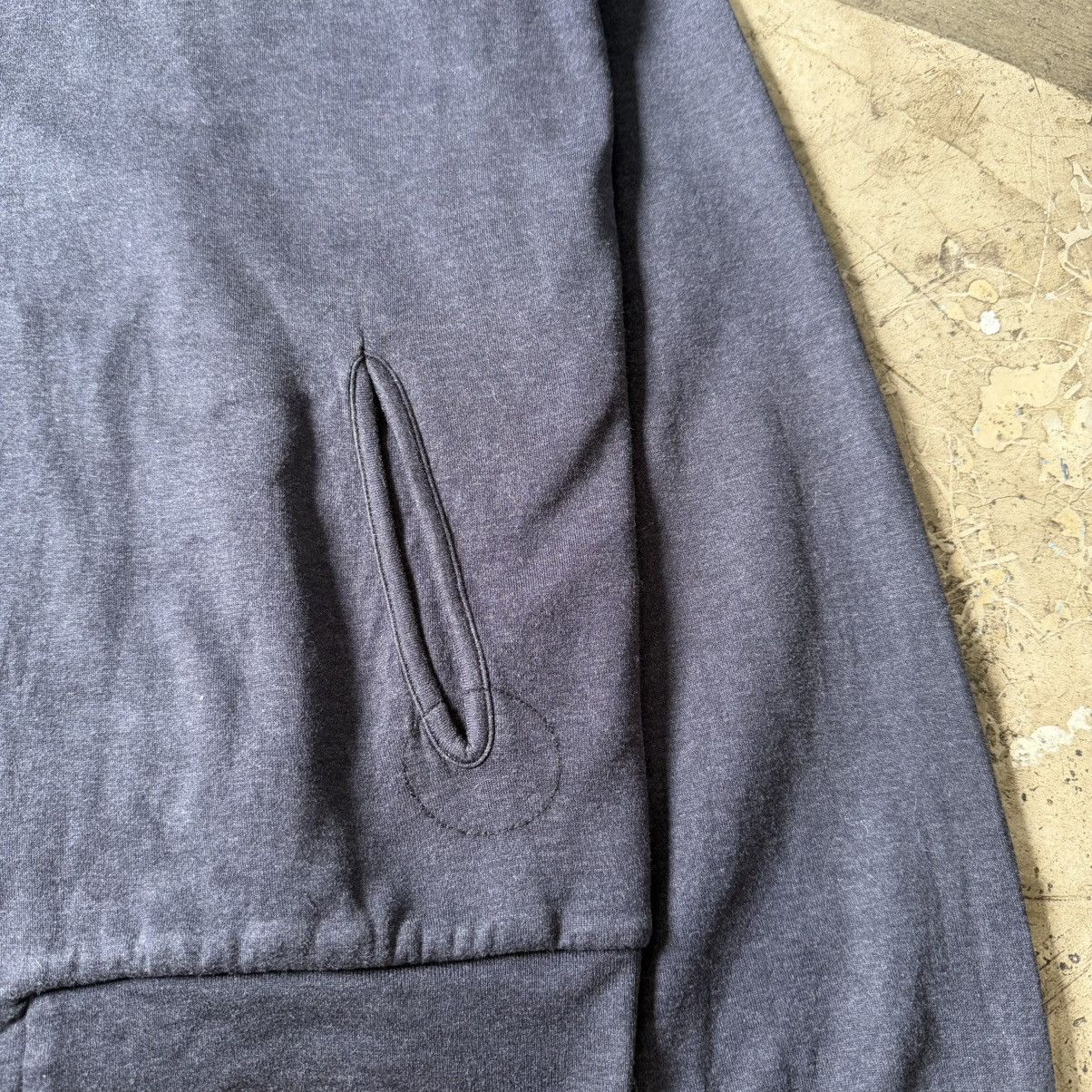 Louis Vuitton Louis Vuitton - LV Logo Zip Up Hoodie Size US XL / EU 56 / 4 - 4 Thumbnail