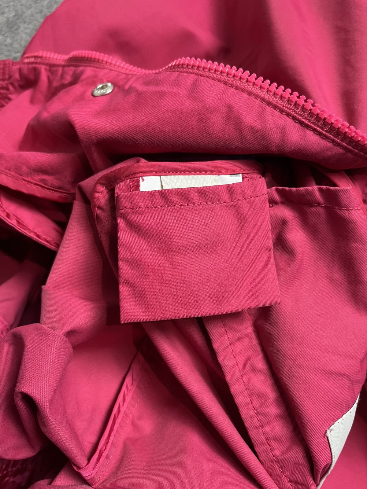 Moncler Moncler Artemia Giubbotto Pink Jacket Size L / US 10 / IT 46 - 10 Thumbnail