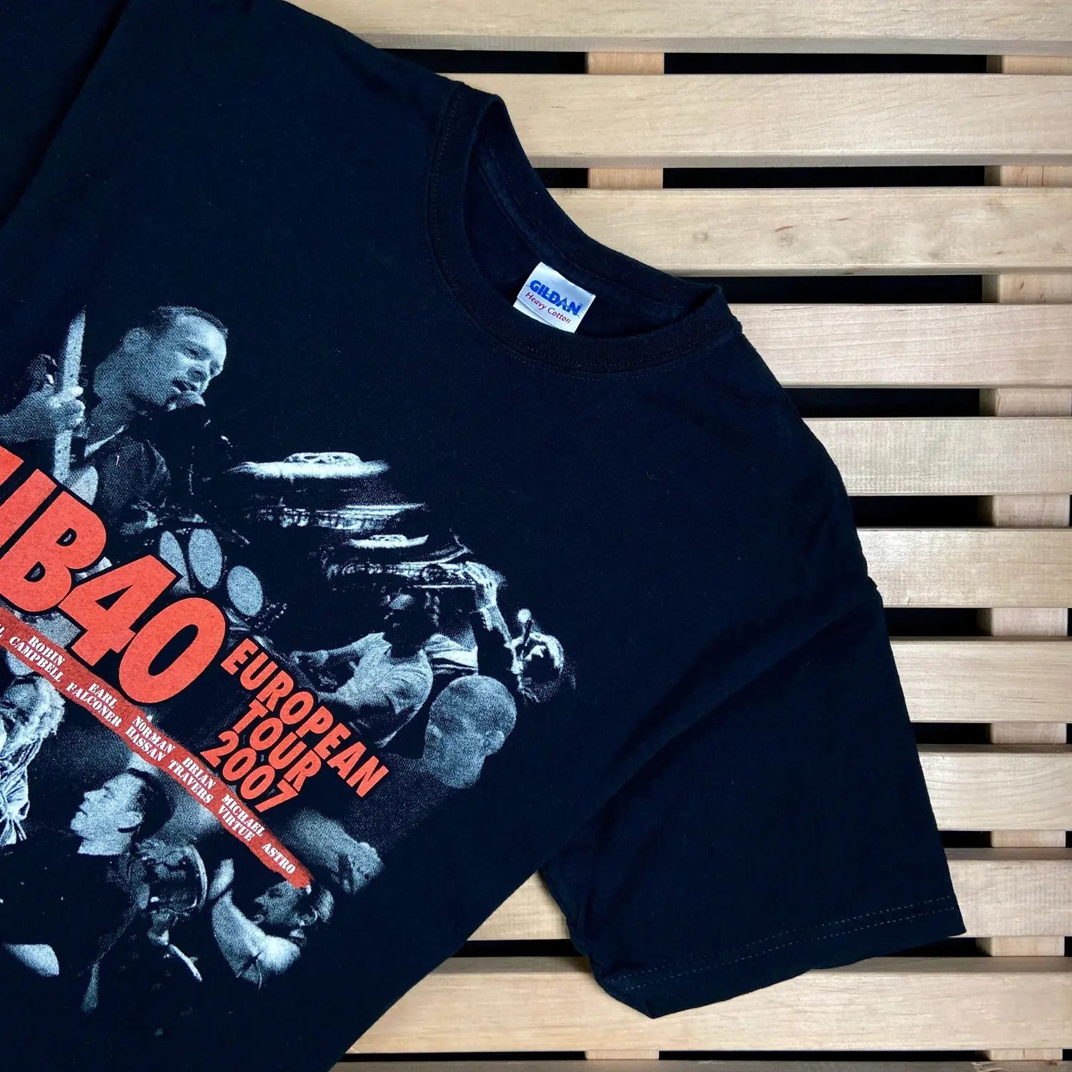 Band Tees × Vintage Mens Vintage T Shirt UB40 European Tour 2007 Size M Size US M / EU 48-50 / 2 - 2 Thumbnail