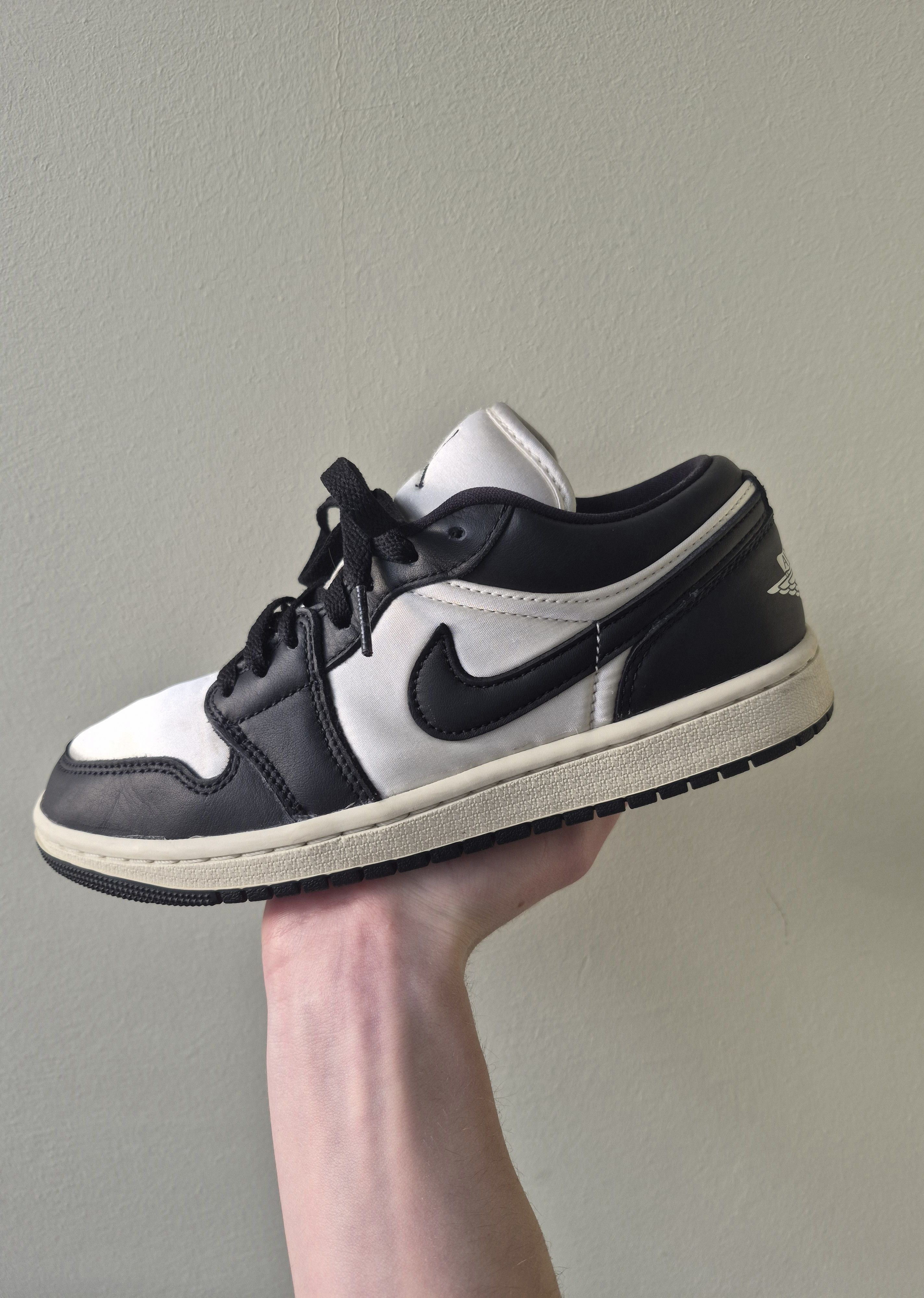 Jordan Brand Nike Air Jordan 1 Low Vintage Panda Size US 8 / IT 38 - 1 Thumbnail