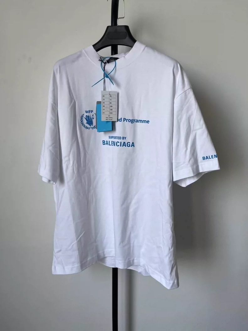 Balenciaga Balenciaga WFP Short Sleeve Tee Size US S / EU 44-46 / 1 - 1 Thumbnail