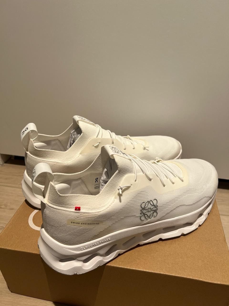 Loewe × On On x Loewe runners Size US 14 / EU 47 - 5 Thumbnail