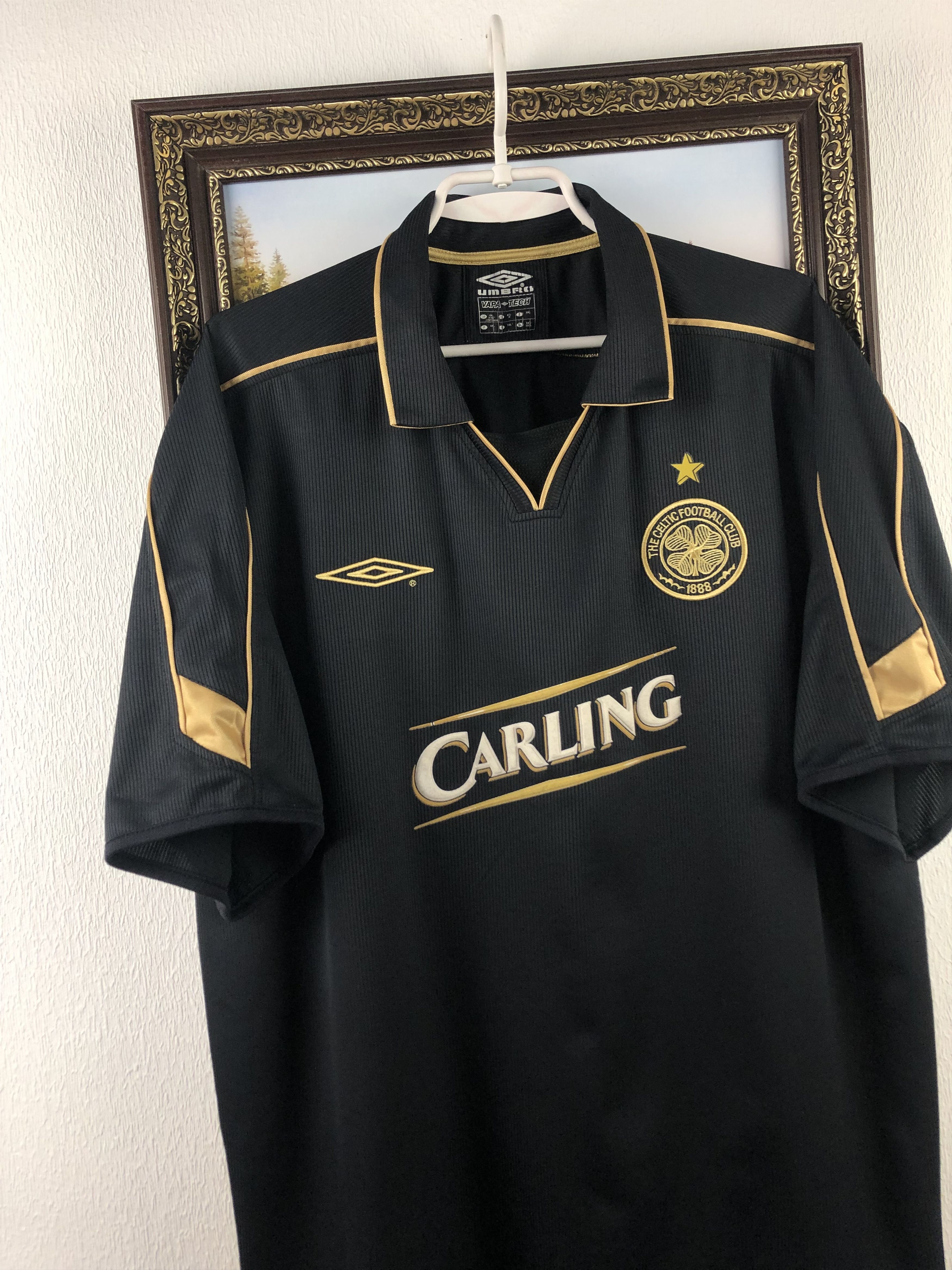 Umbro Celtic football shirt 2003 Soccer Umbro Jersey Black Trikot Size US XXL / EU 58 / 5 - 3 Thumbnail