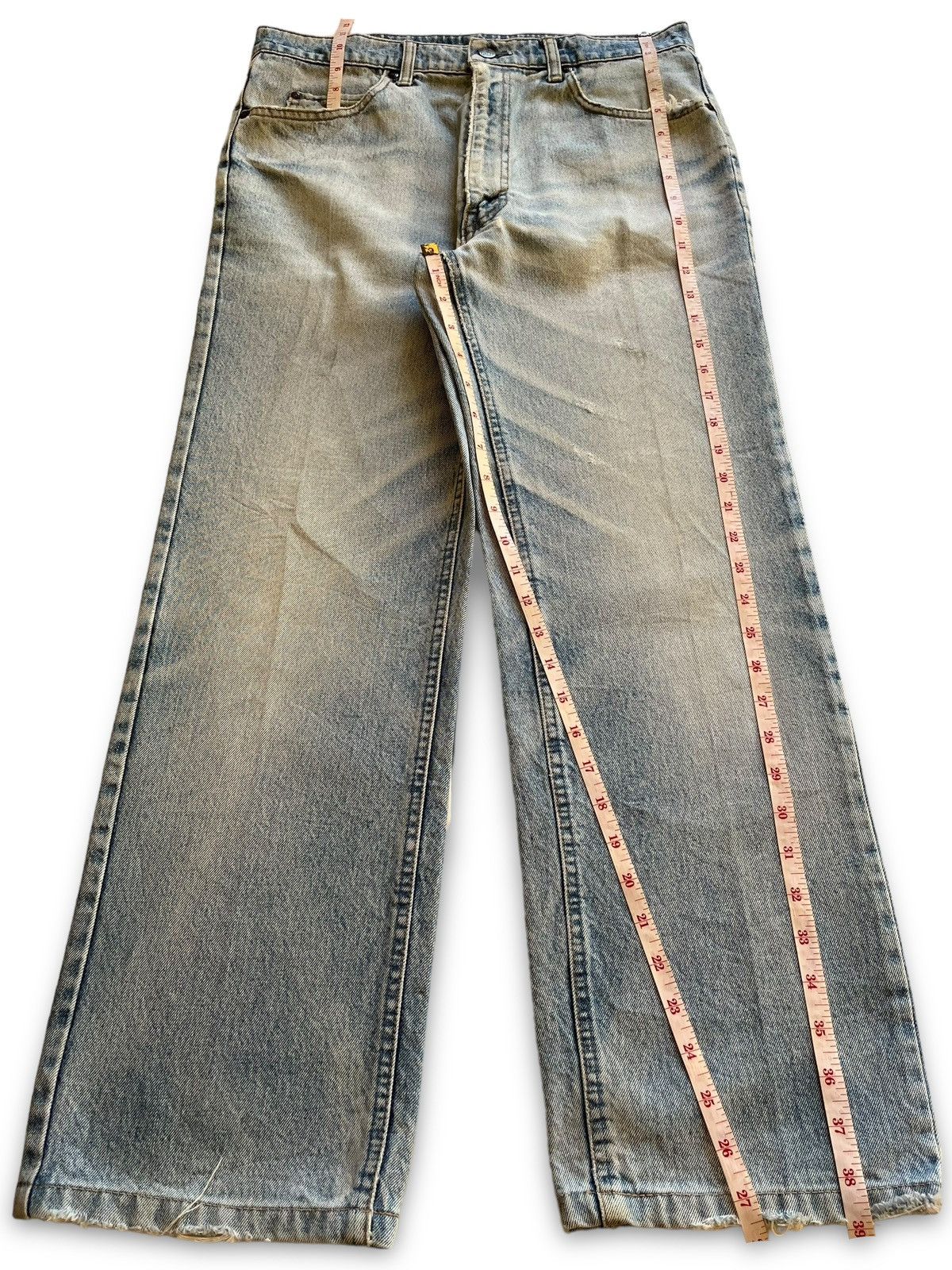 Japanese Brand Vintage Japanese Brand Light Wash Distressed Baggy Jeans Size US 32 / EU 48 - 11 Thumbnail