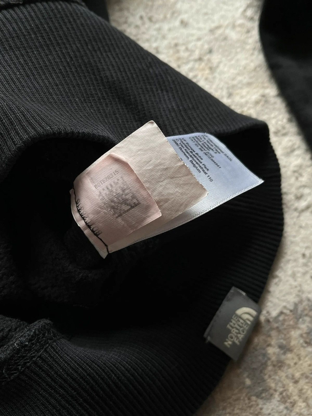 The North Face The North Face Sweatshirt Sz S Big Logo 2019 Black Size US S / EU 44-46 / 1 - 12 Thumbnail