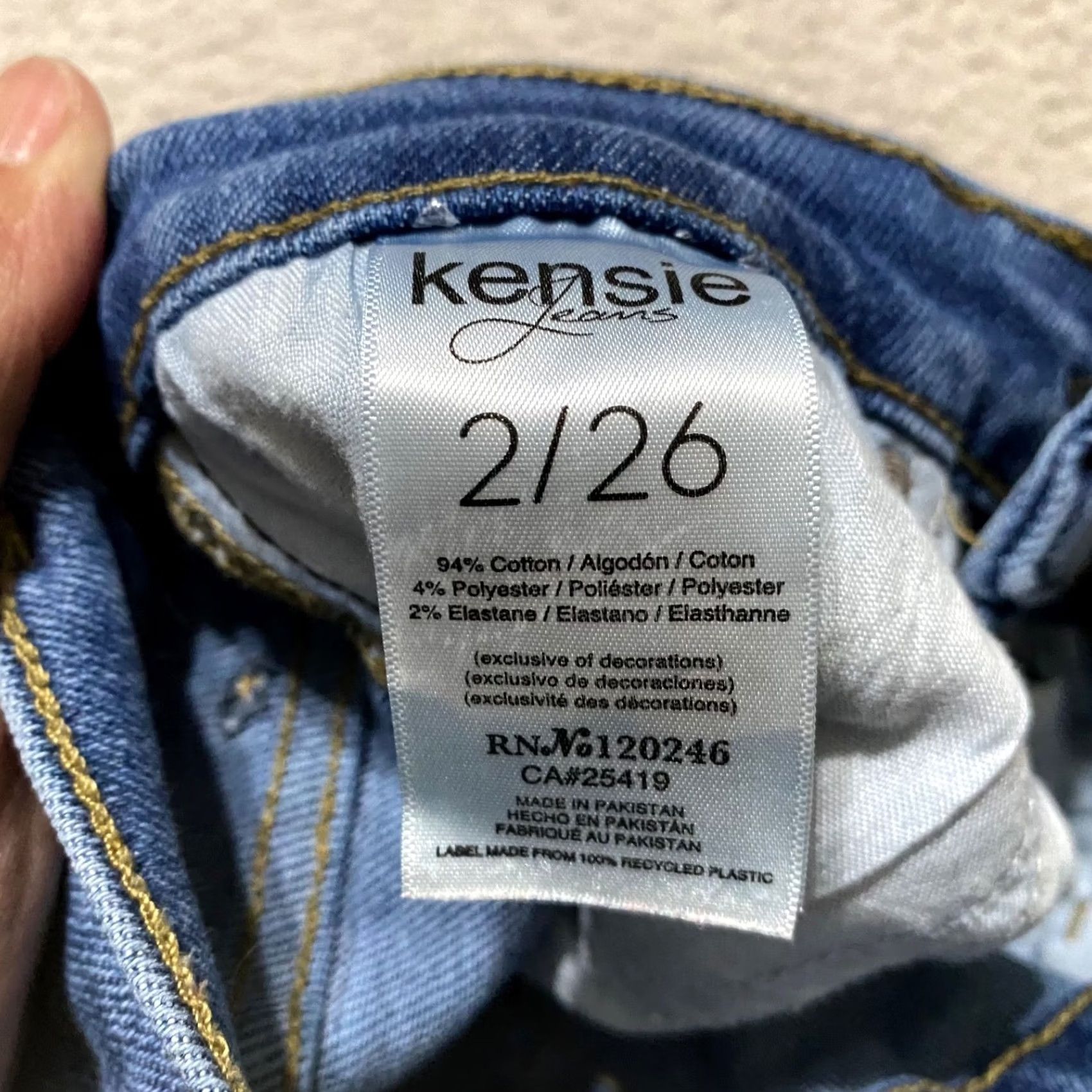 Vintage Kensie Jeans Jeans Blue Denim Medium Wash Slim Straight Distressed Raw Hem Womens Size 2 Size 26" / US 2 / IT 38 - 4 Thumbnail