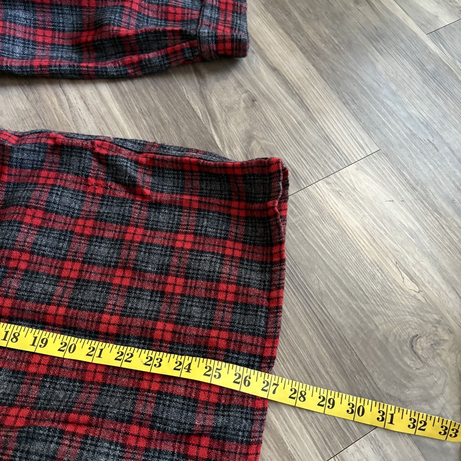 Vintage Vintage 1950s Loop Collar Flannel Wool Shirt Men's Size L Size US L / EU 52-54 / 3 - 13 Thumbnail