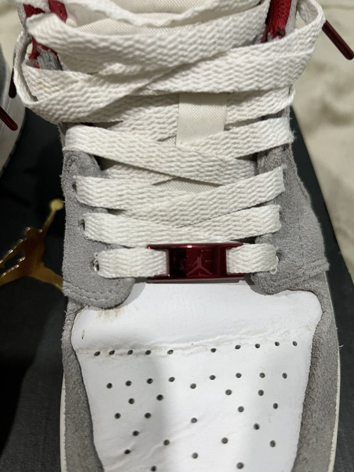Jordan Brand White/Gray/Red Jordan 1 Low SE Size US 7.5 / EU 40-41 - 2 Thumbnail