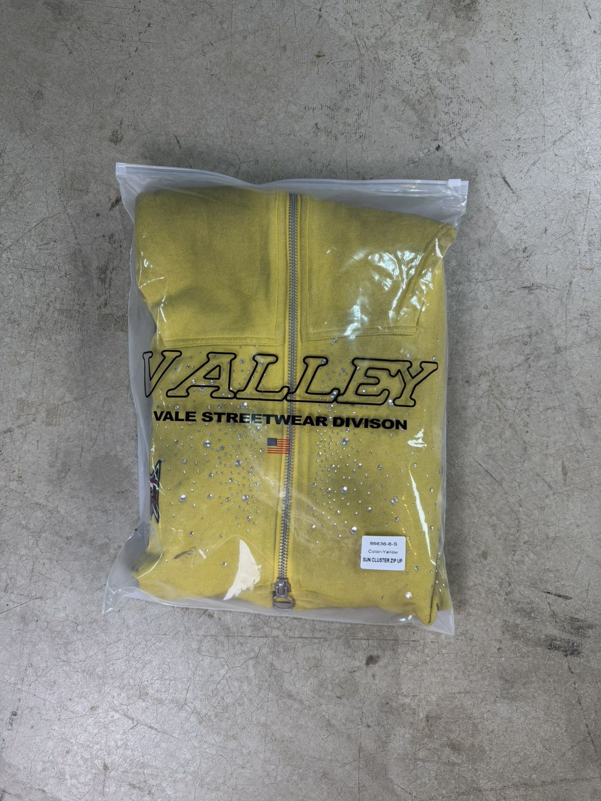 Vale Vale Forever Sun Cluster Zip Up 'Yellow’ Size US S / EU 44-46 / 1 - 9 Thumbnail