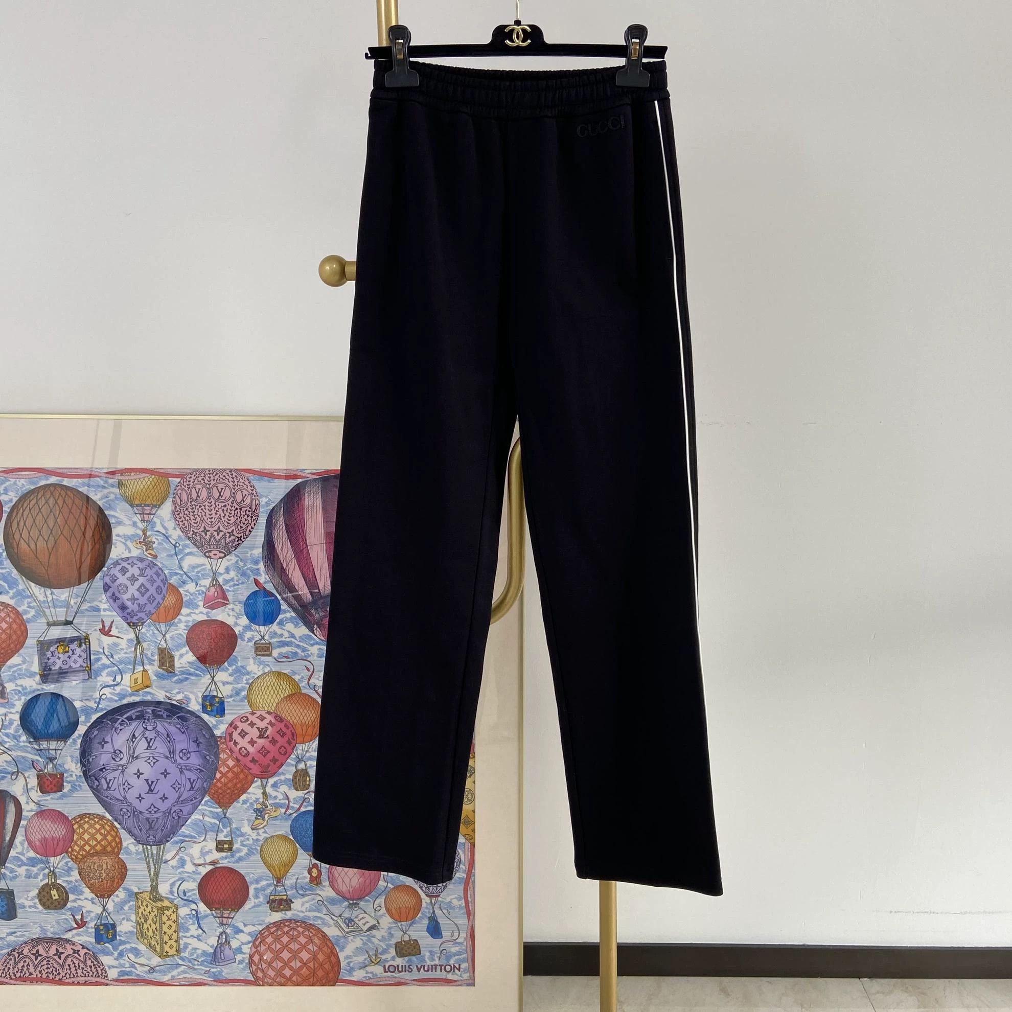Gucci Gucci black suit top XS pants XXS Size XS / US 0-2 / IT 36-38 - 5 Thumbnail