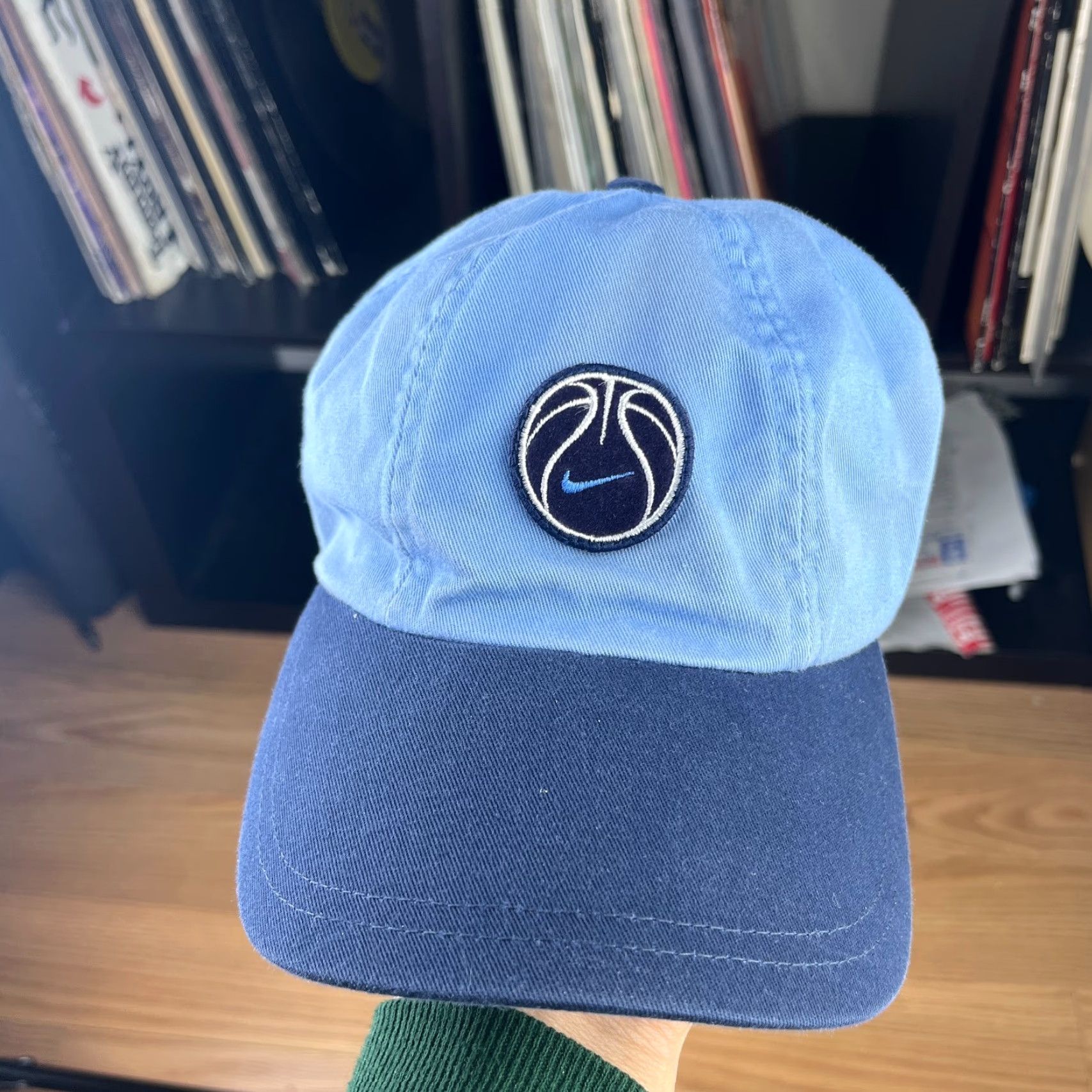 Carhartt VINTAGE Nike Basketball Strapback Hat Structured Bucket Hat 90s Skull Blue Men One Size Size ONE SIZE - 2 Thumbnail