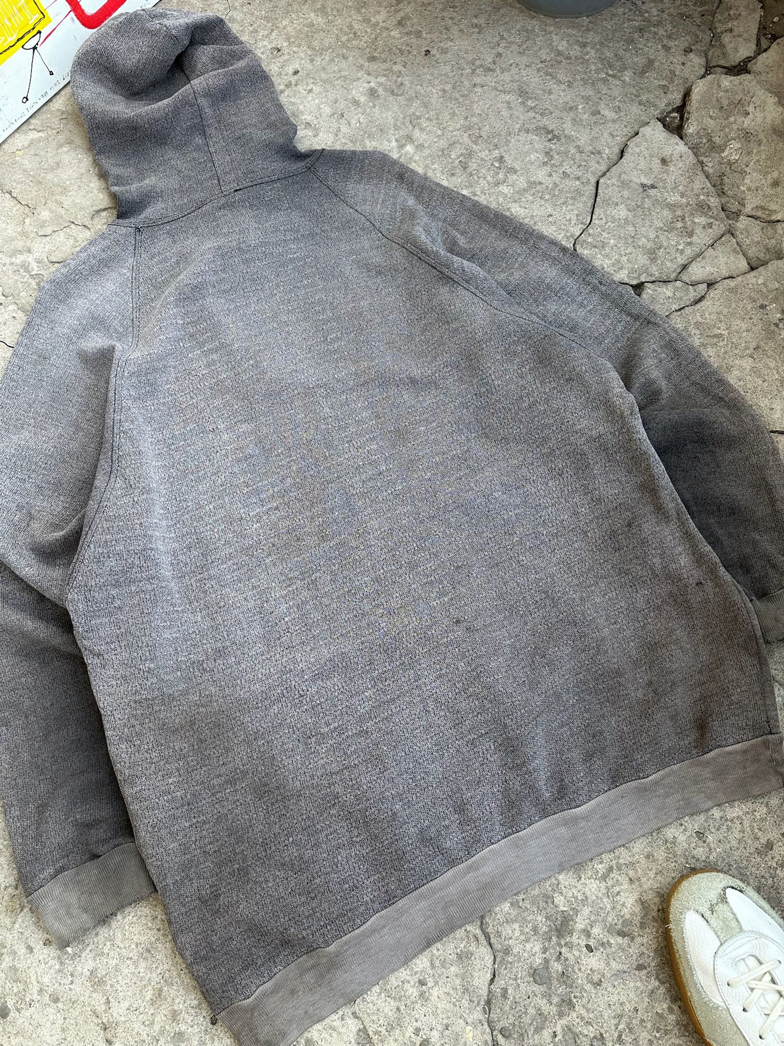 Other Perfect Faded distressed hoodie Han cuff 90s vintage Size US L / EU 52-54 / 3 - 13 Thumbnail