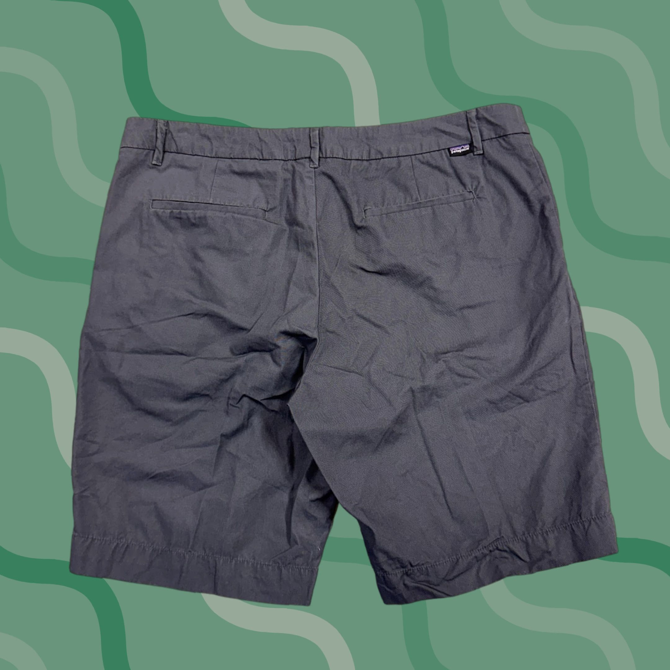 Patagonia Patagonia Shorts Womens 14 Charcoal Gray Hiking Outdoor Casual Pockets Travel Mens? Womens? Size 36" / US 14 / IT 50 - 1 Thumbnail